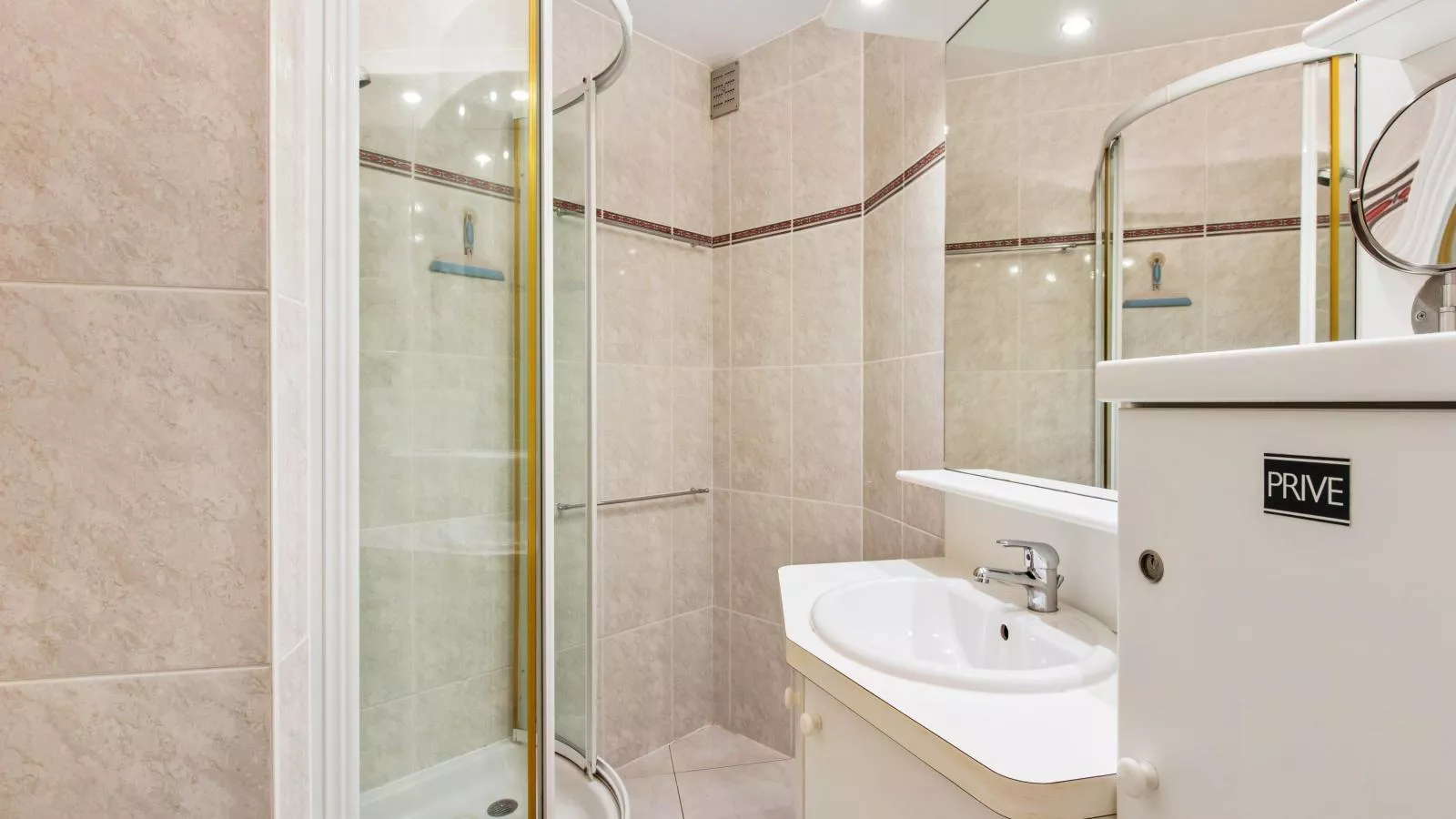 Klokjesbloem Gelijkvloers-Badkamer