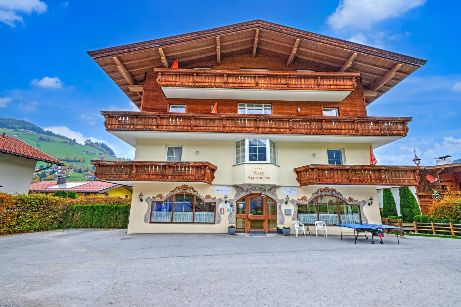 Vicky Apartment Top 7-Buitenkant zomer