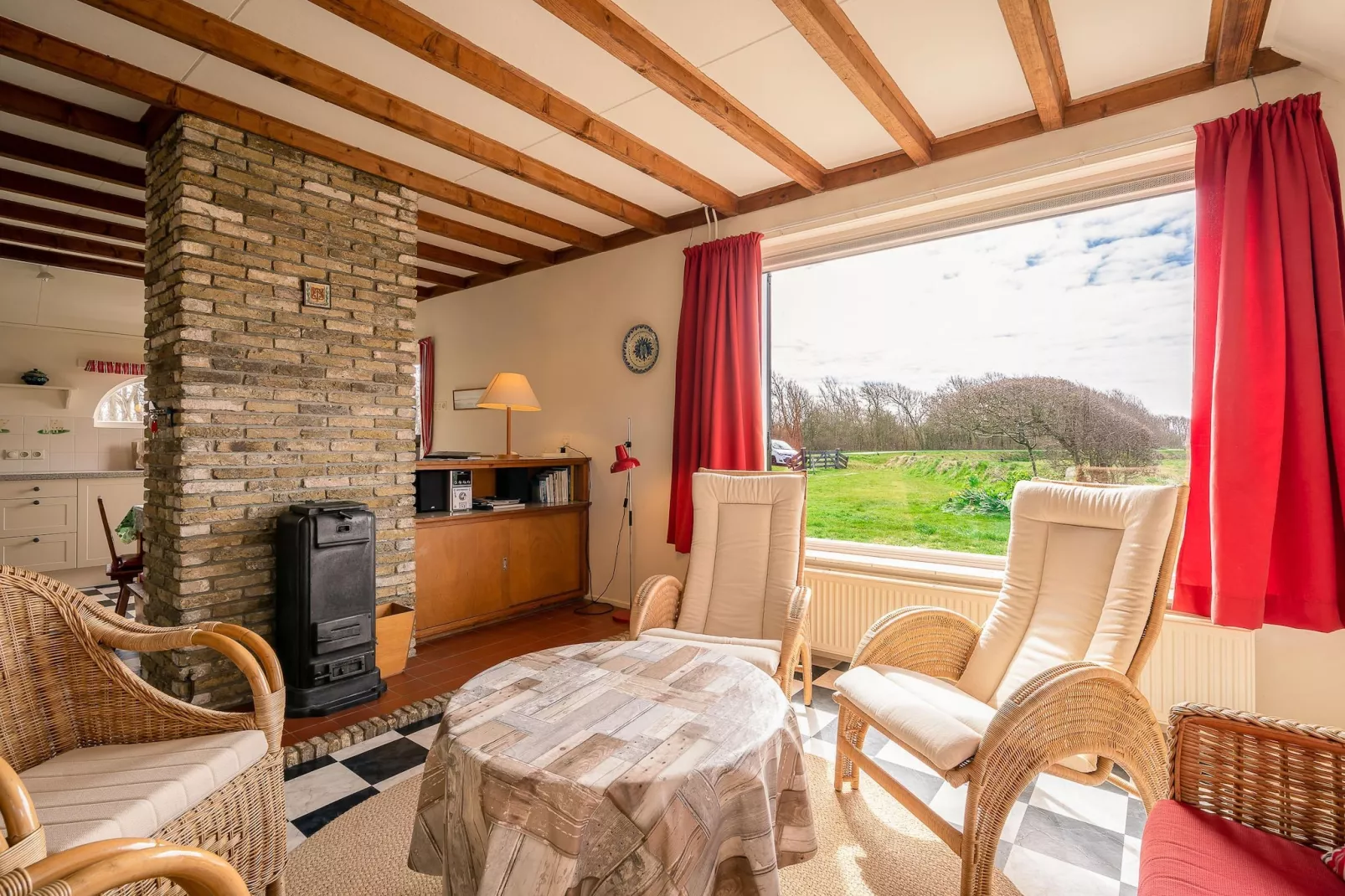 De Boet Waalenburg-Woonkamer