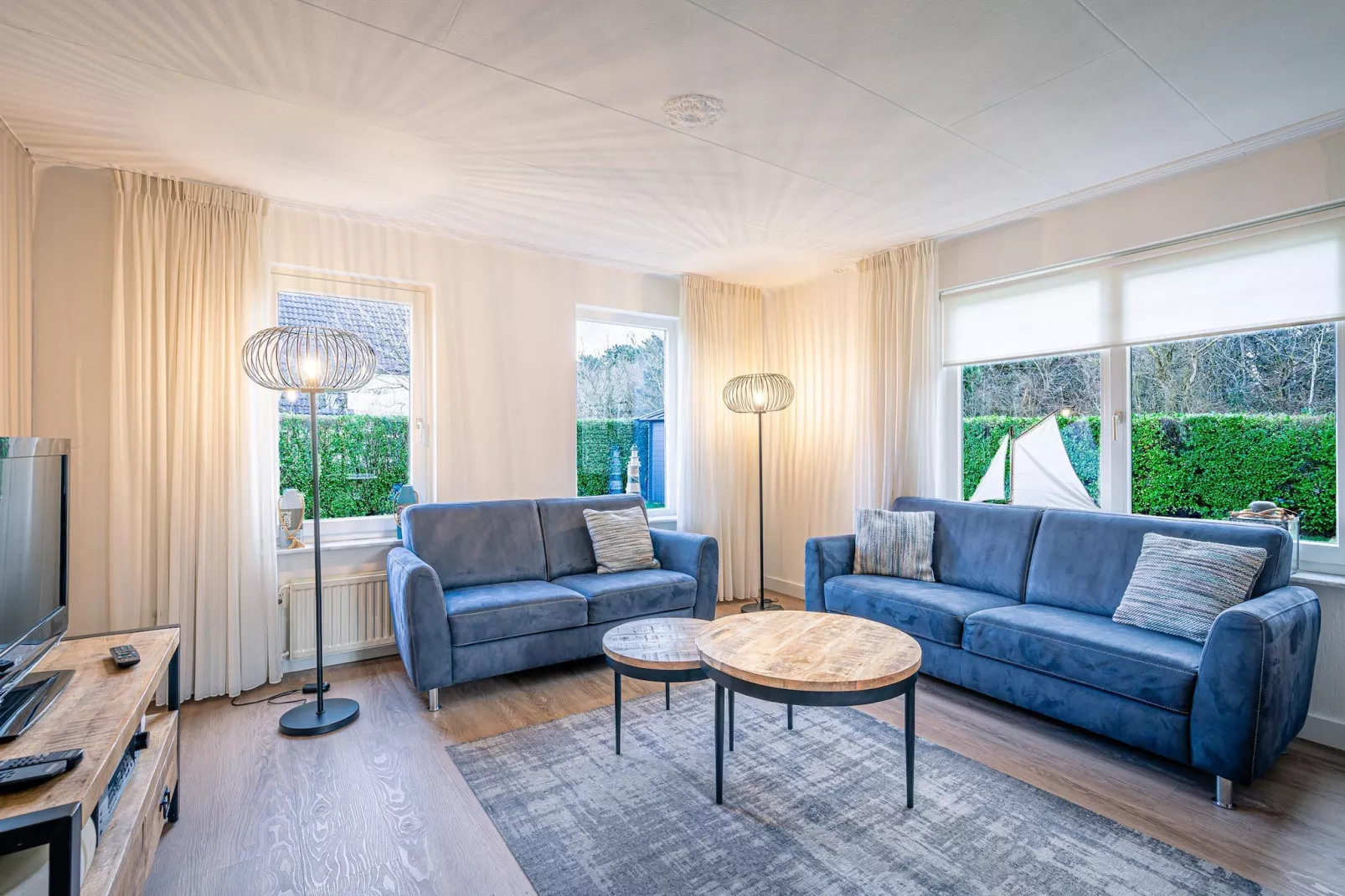 Kamperfoelie 89-Woonkamer