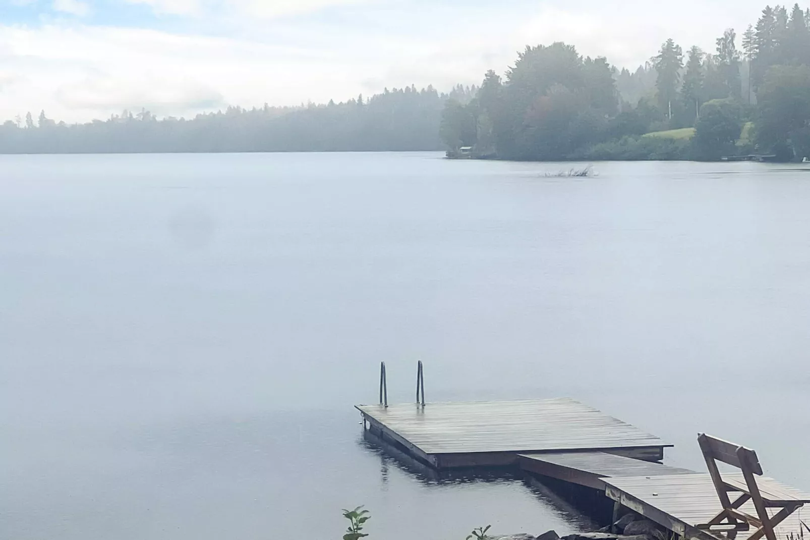 Charmant huisje aan het Sjunnaryd-meer-Niet-getagd