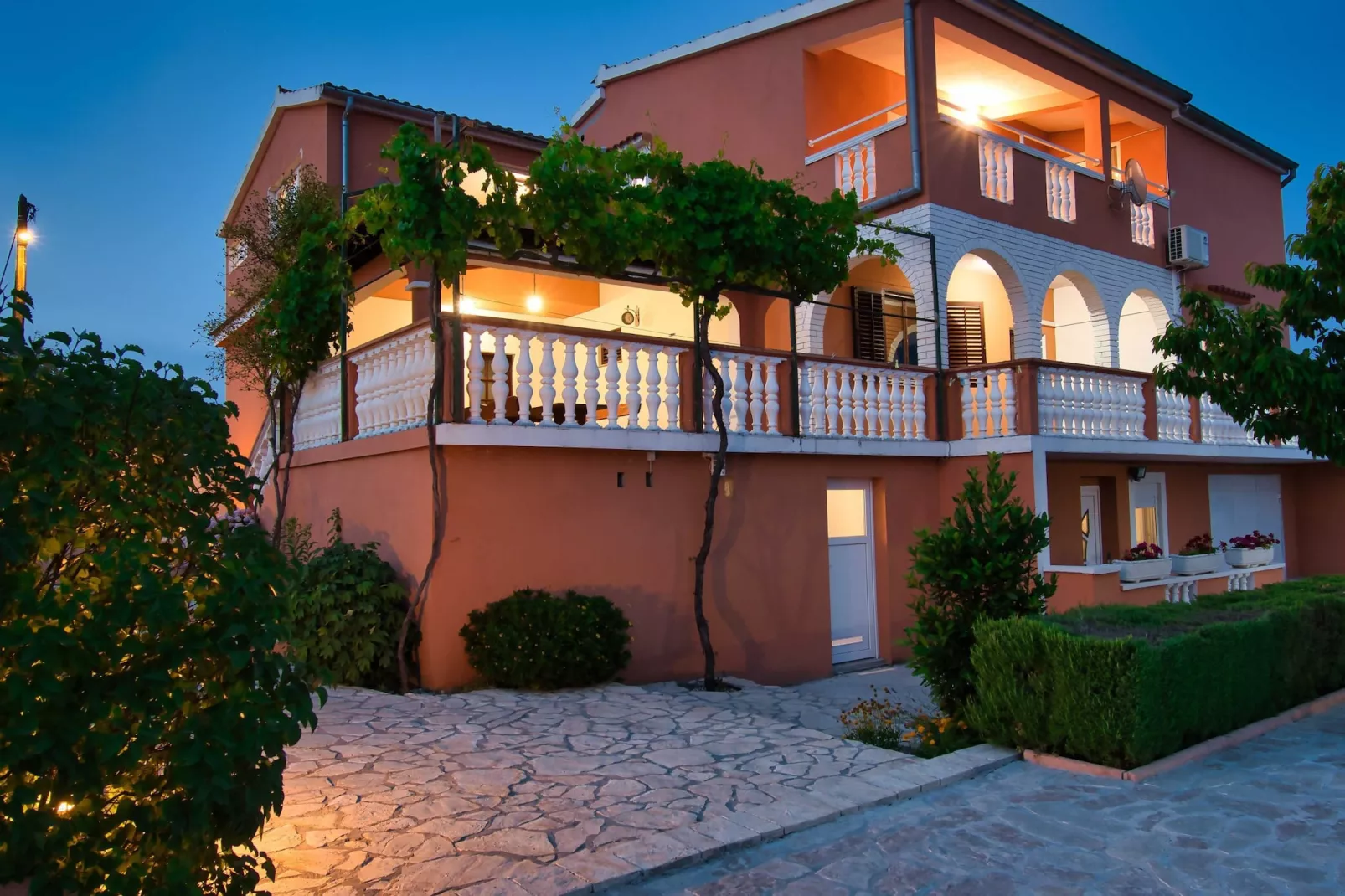 Apartment Visocane with private pool