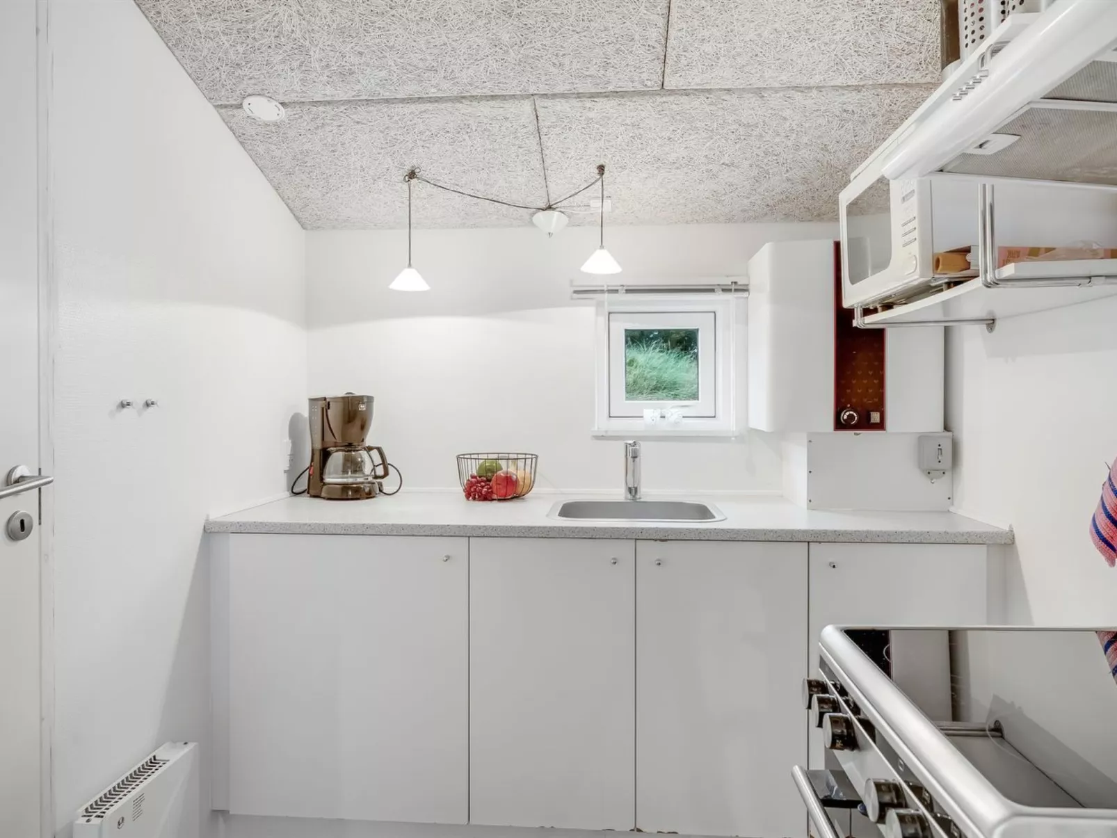 "Sylvana" - 75m from the sea