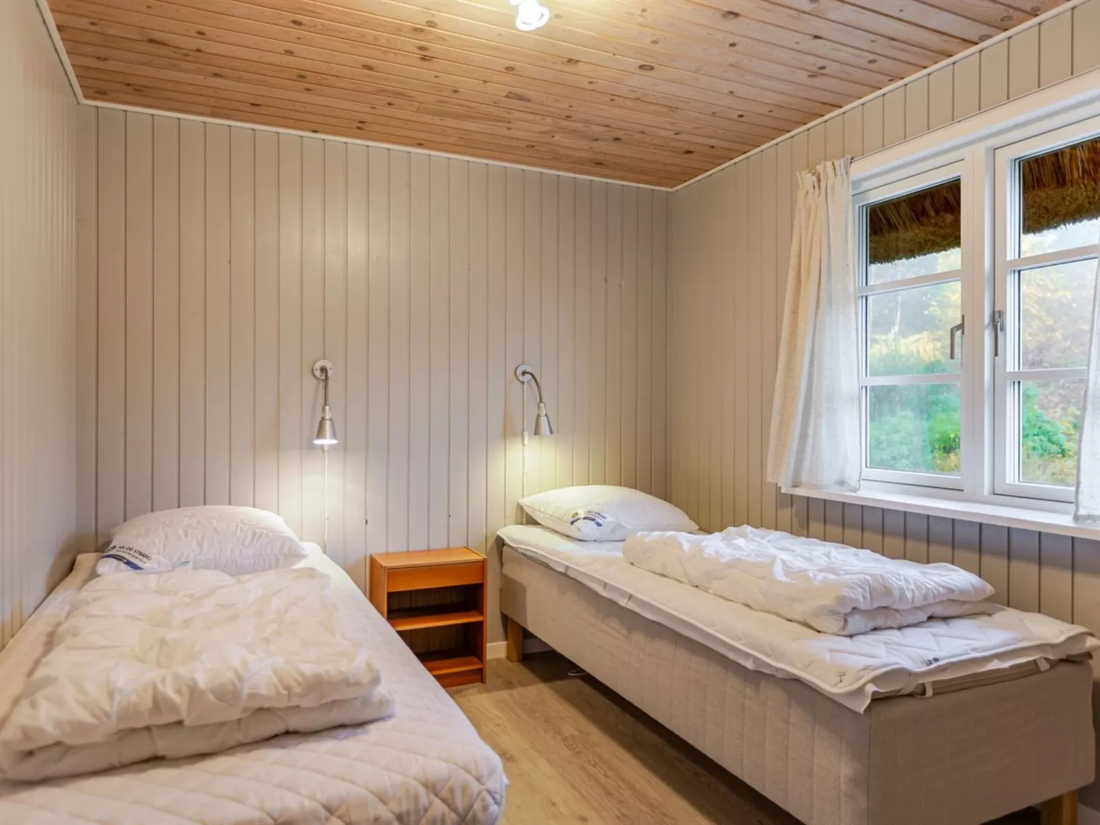 "Maike" - 3.7km from the sea-Binnen