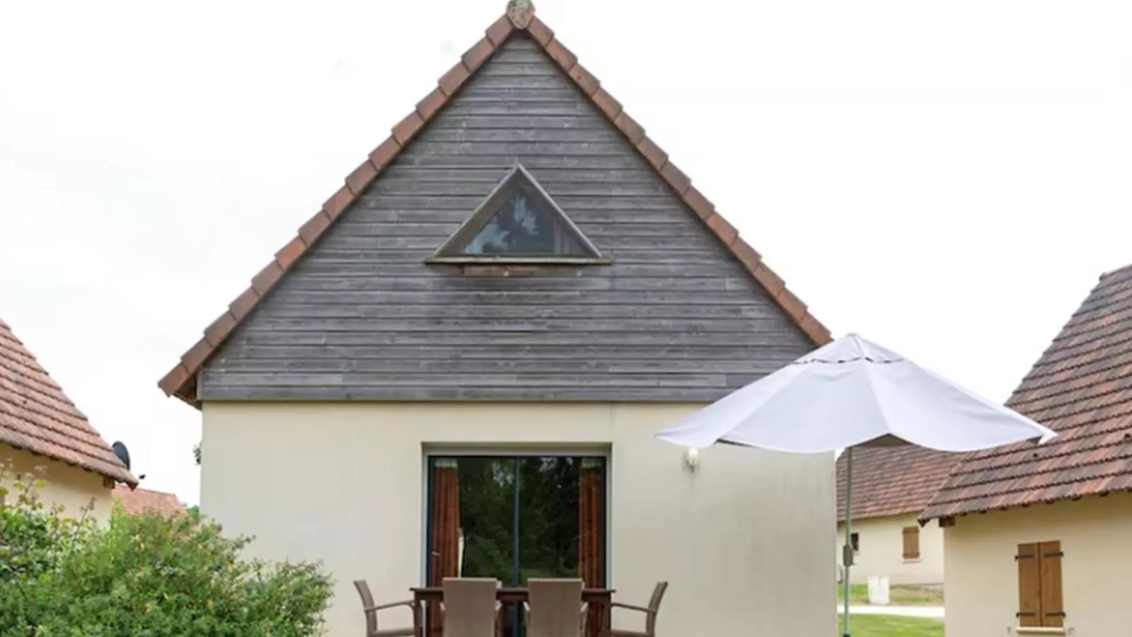 Lac Bleu nr 14-Buitenkant zomer