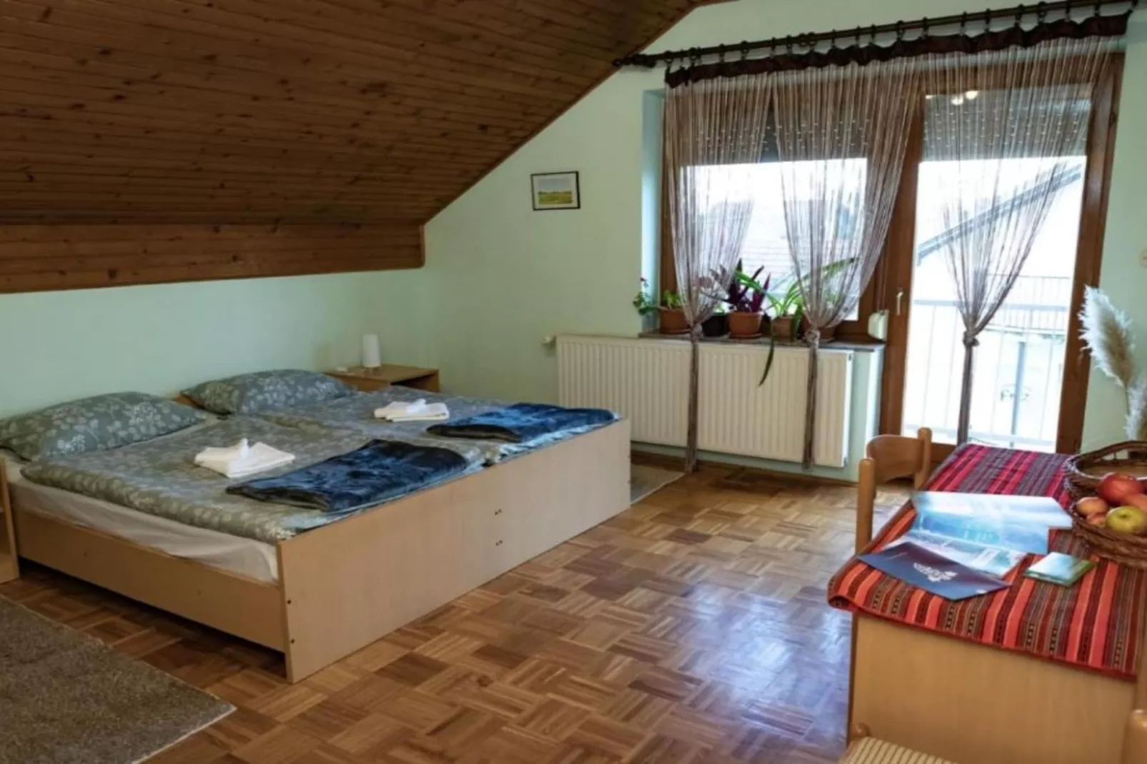 One Bedroom Dream Room (2)-Slaapkamer