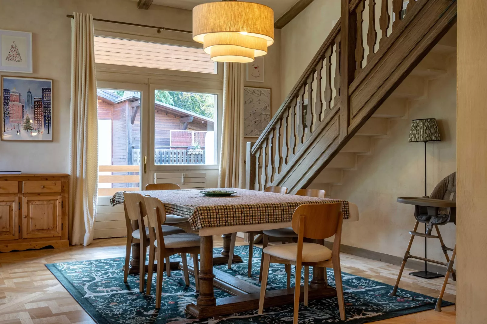 NL-48-CRISTAUX-Eetkamer