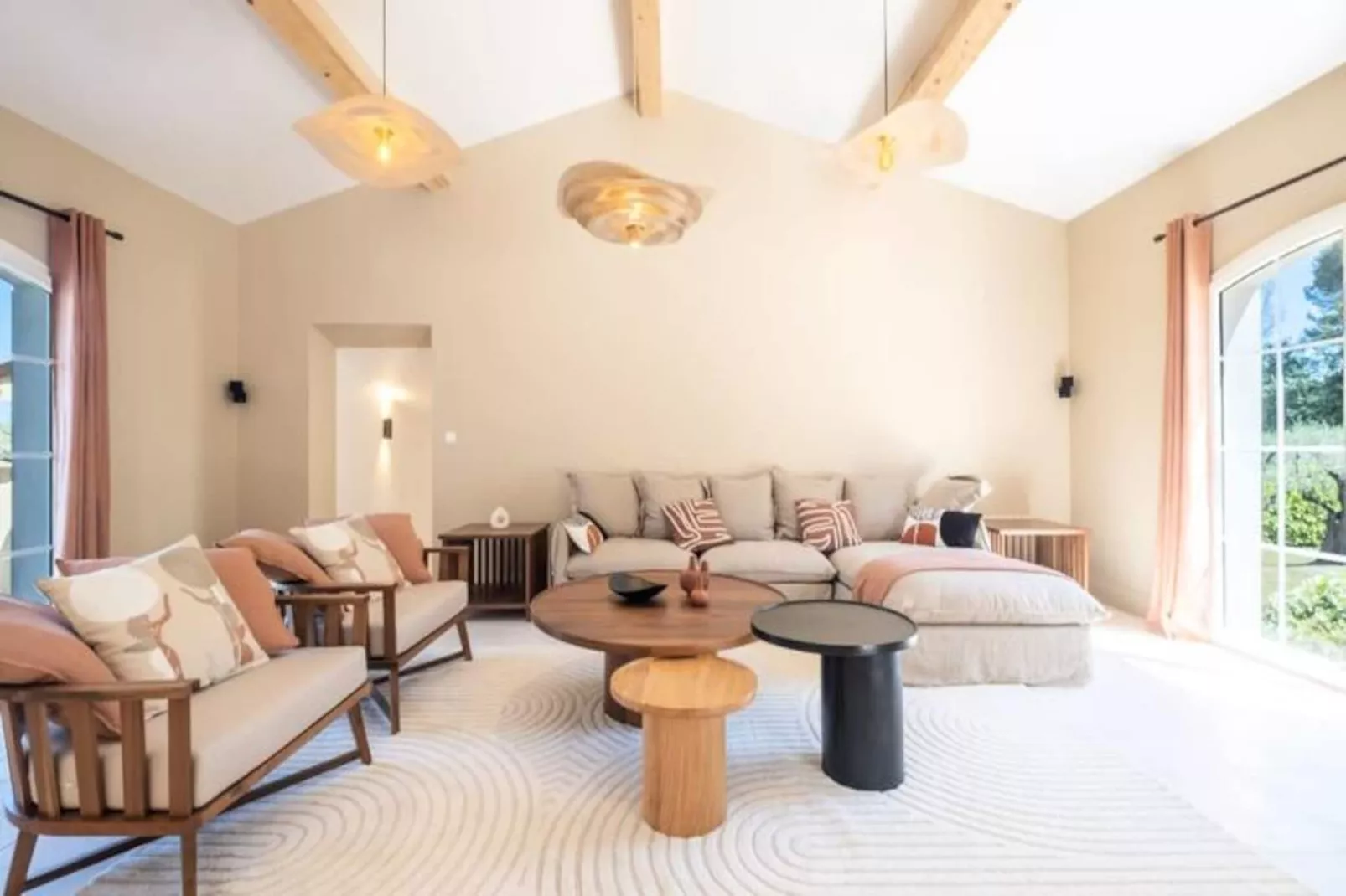 Résidence Bijou De 280m2 Et Piscine à Débordement Au Calme Absolu-Niet-getagd