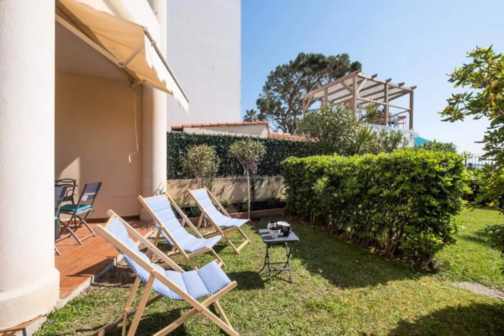 Résidence Rare ! Superbe 3 Pi&egrave;ces Avec Jardin Face &agrave; La Mer-Niet-getagd