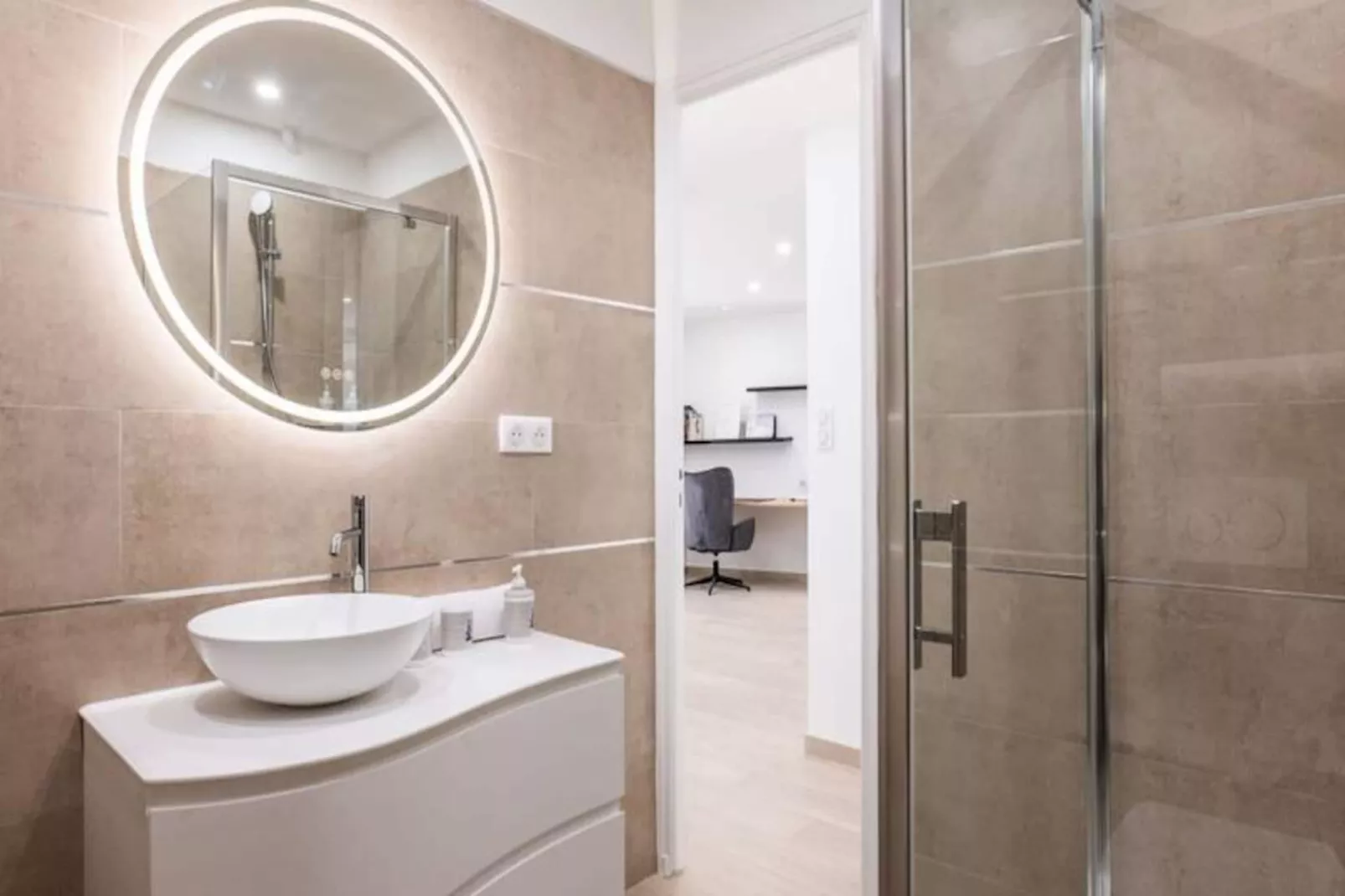 Résidence 3p Avec Terrasse &agrave; 100 M&egrave;tres De La Mer-Niet-getagd