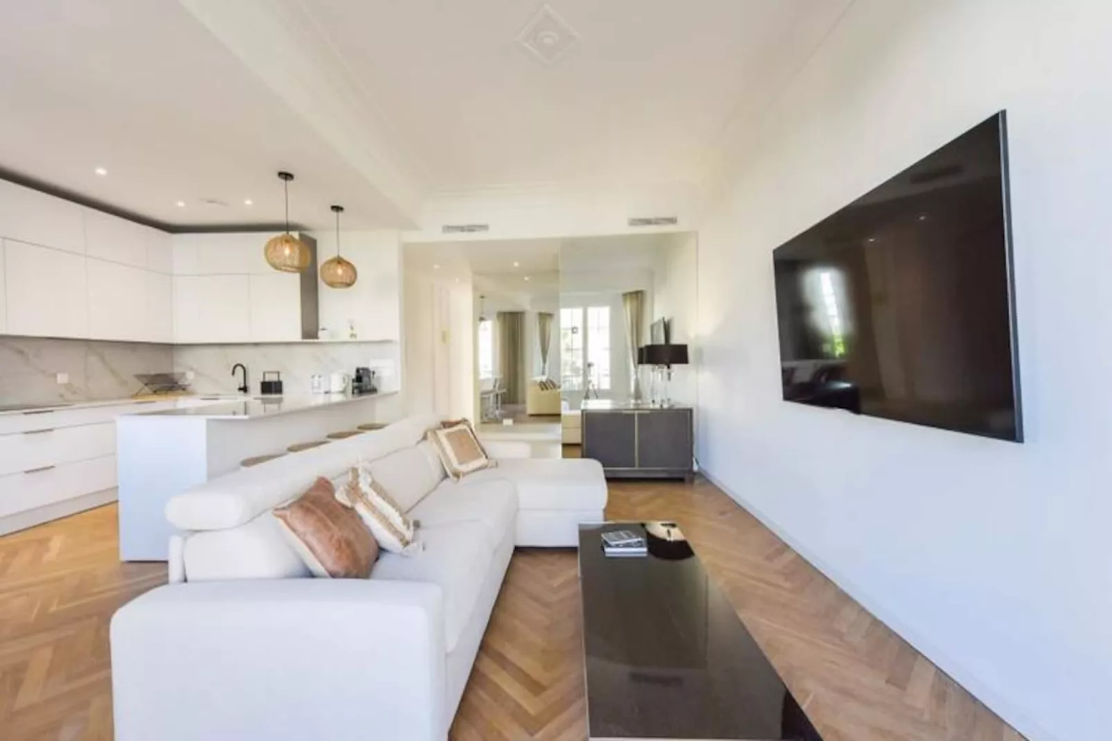 Résidence  Rare 4p Standing Proche Croisette-Niet-getagd