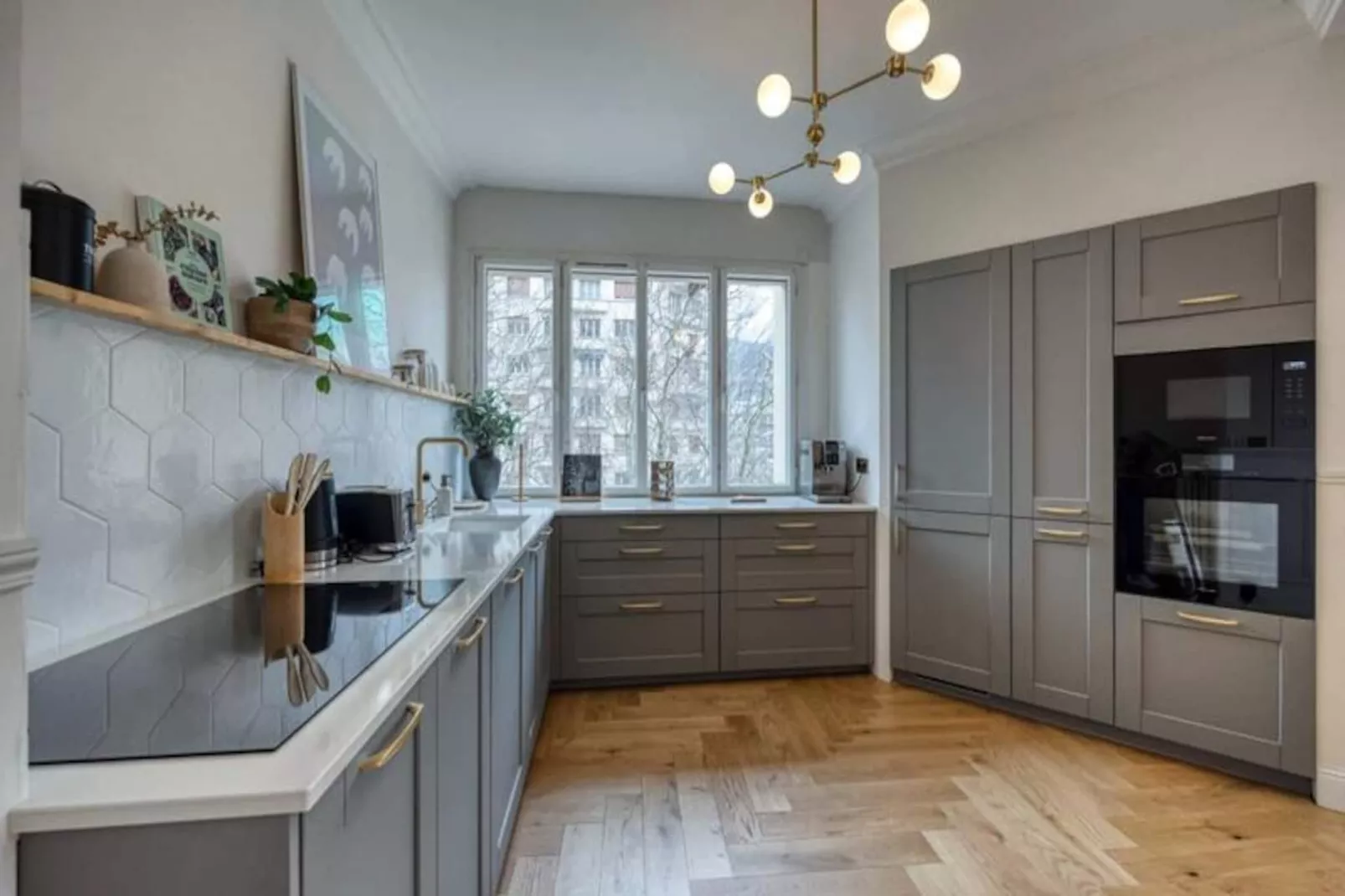 | The Precious 💎 Paul Mistral-Niet-getagd