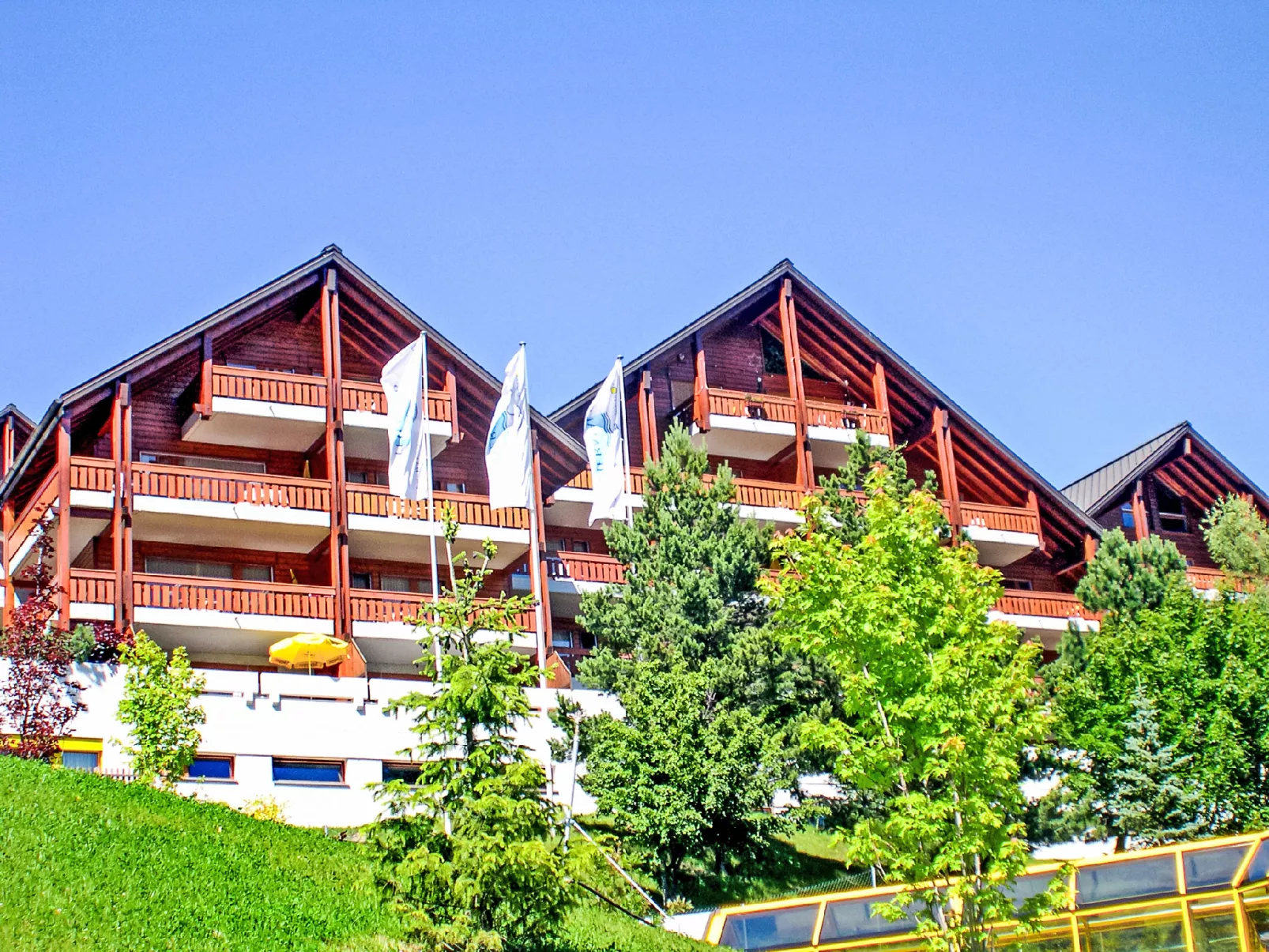 Les Thermalies 202-Buiten