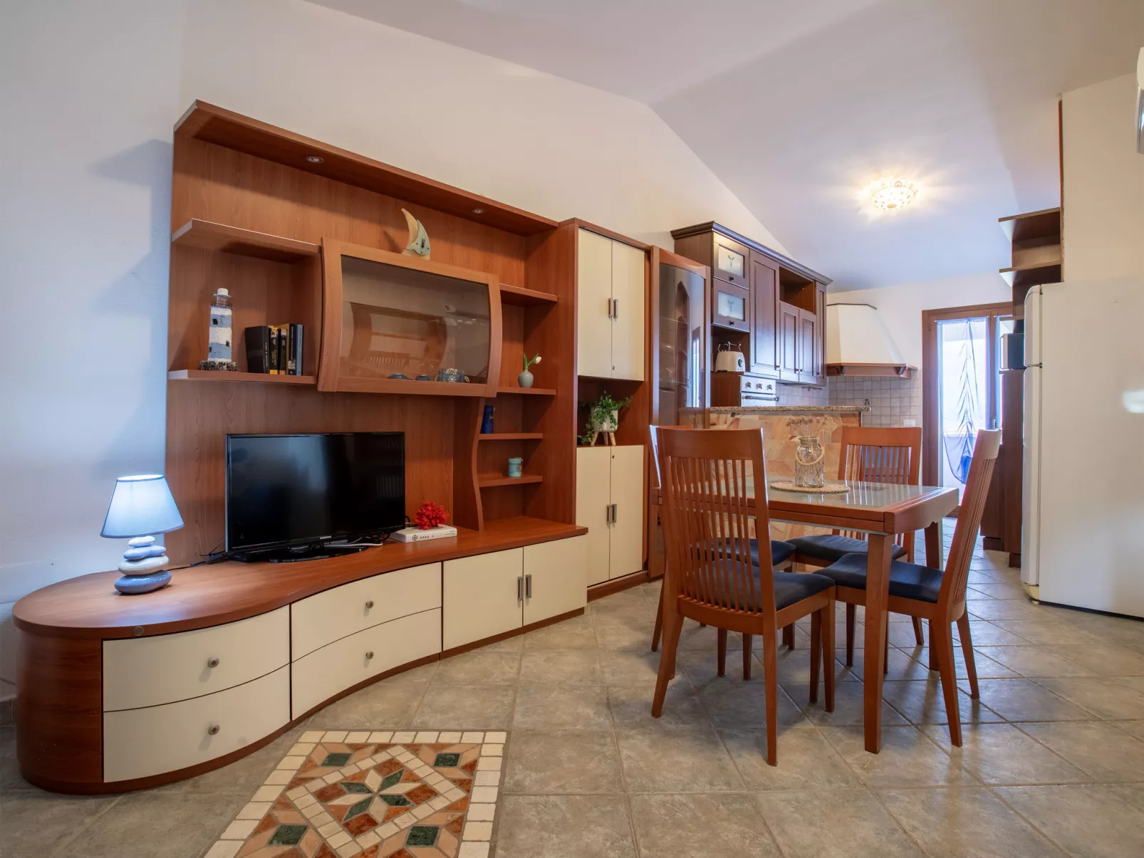 Su Sguardu 'e su Mari-Binnen