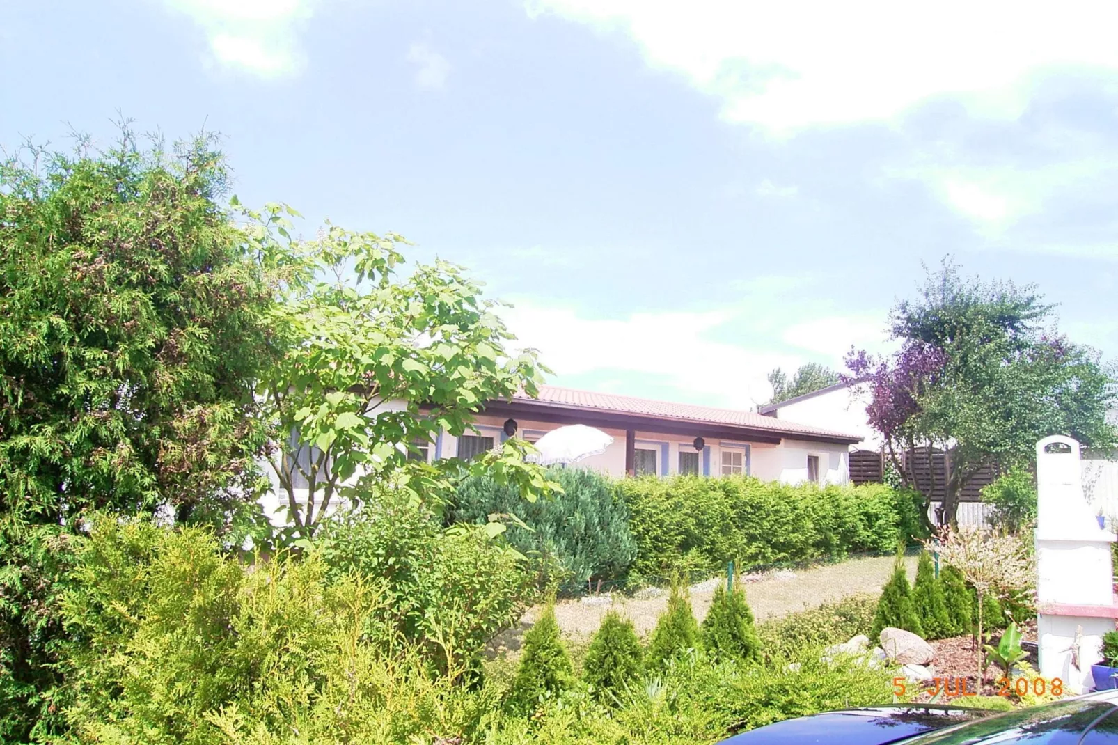 Strandhaus an der Wiek in Strandlage-Buitenkant zomer