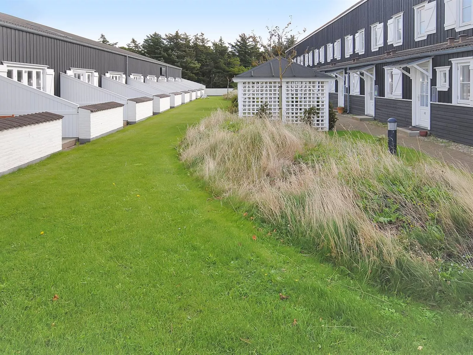 "Eleen" - 100m to the fjord-Buiten