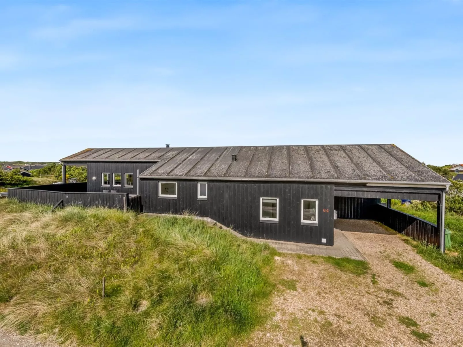 "Temjana" -  from the sea-Buiten