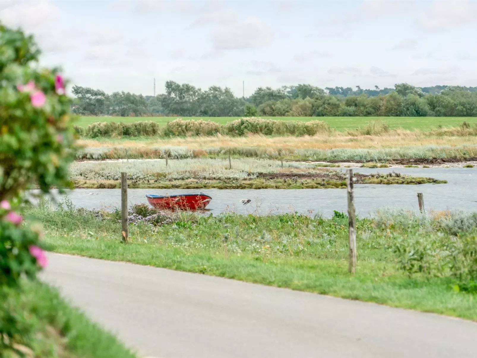 "Topi" - 15m from the sea-Buiten