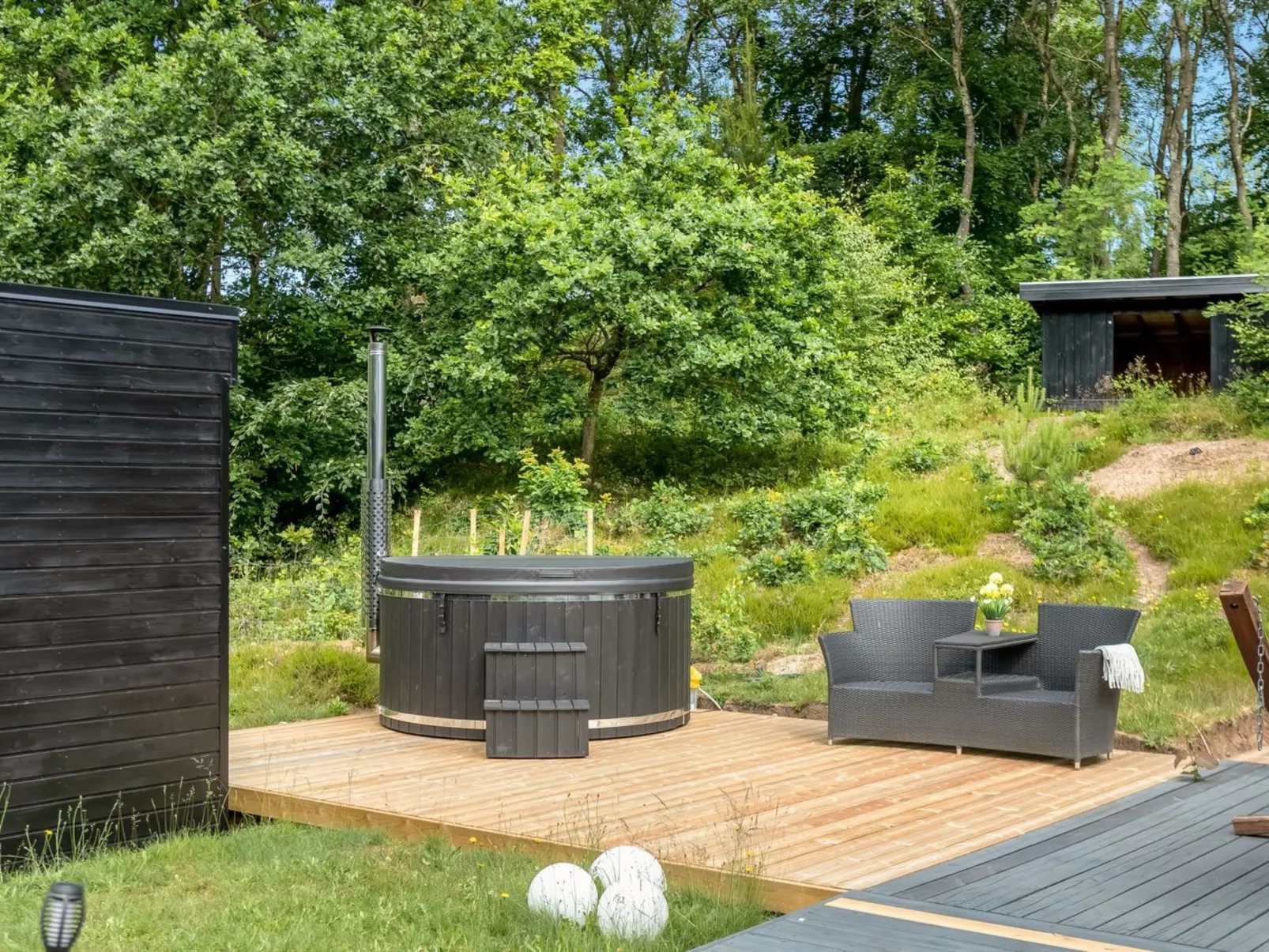 "Thorine" - 750m from the sea-Binnen