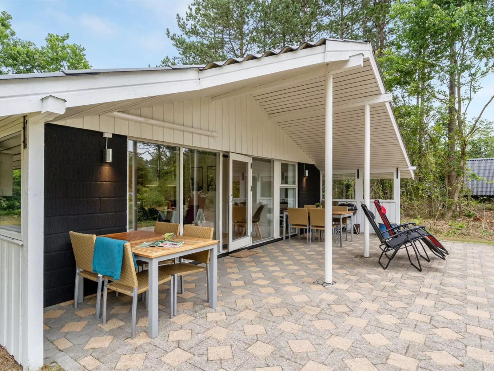 "Jakko" - 300m from the sea-Buiten