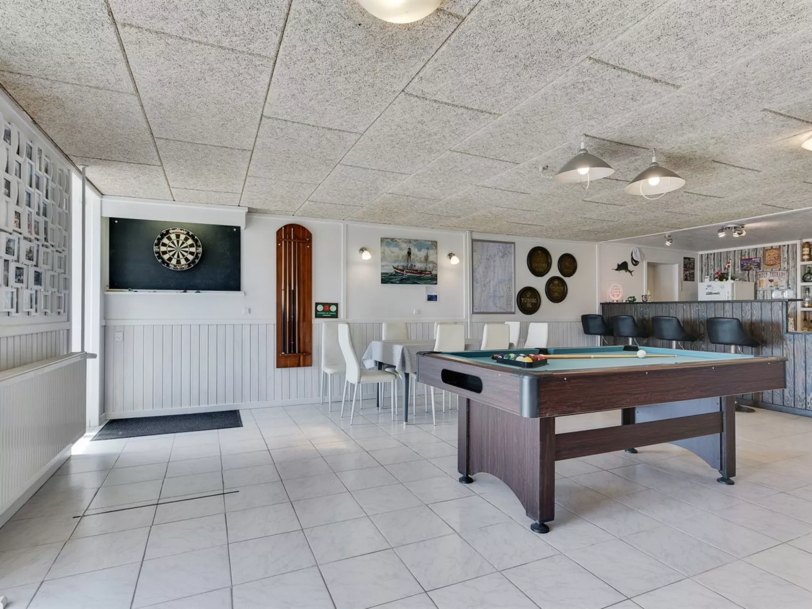 "Henne" - 2.5km from the sea-Binnen