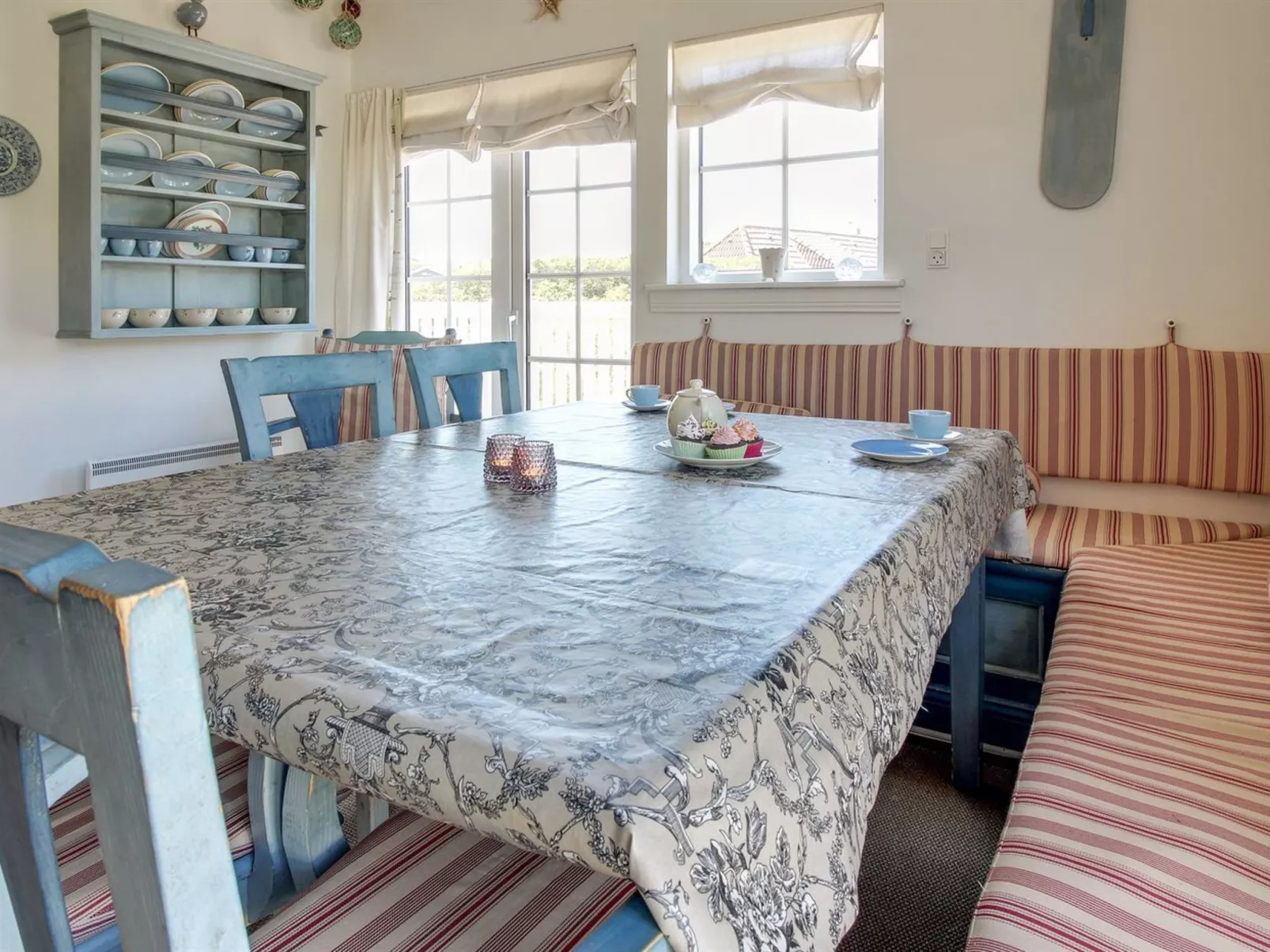 "Eleonore" - 100m from the sea-Binnen