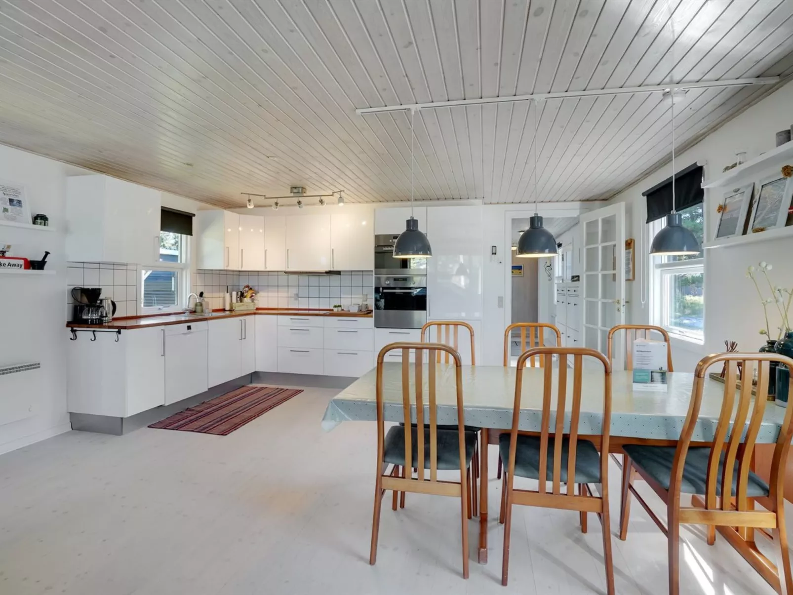 "Gottfrida" - 2km from the sea-Binnen