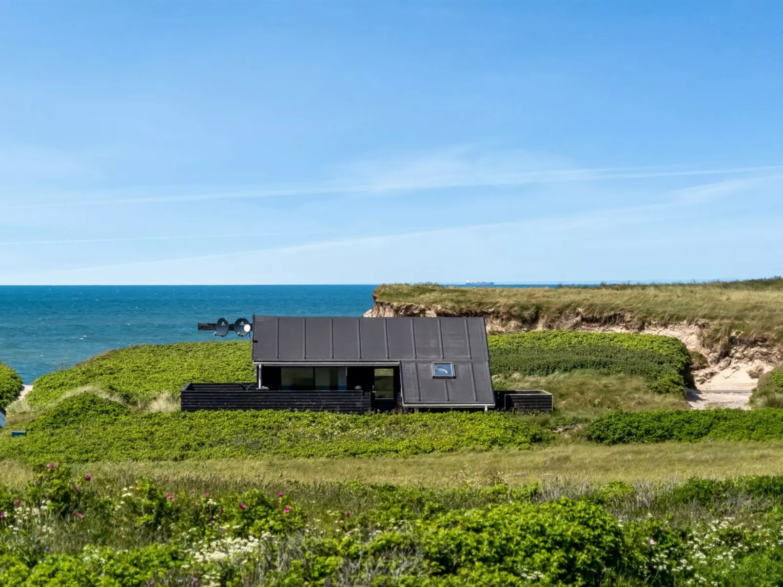 "Gynther" - 150m from the sea-Buiten