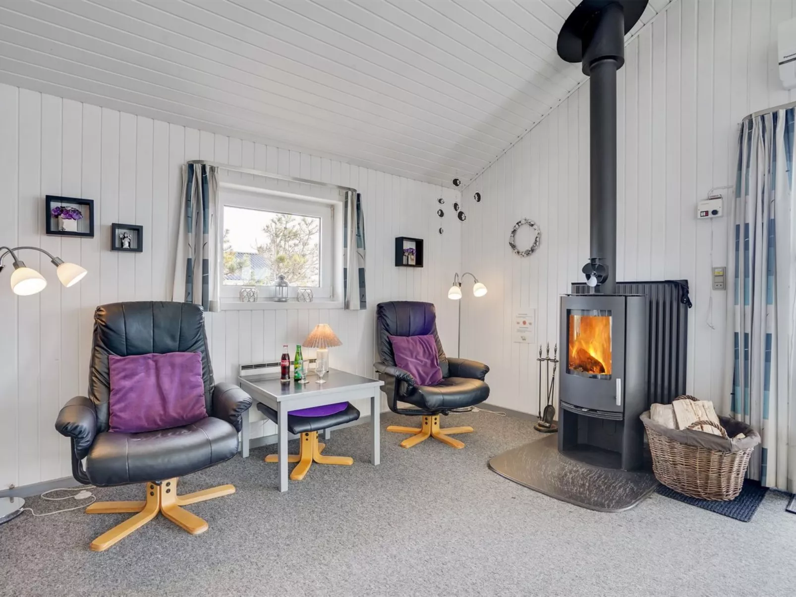 "Esir" - 800m from the sea-Binnen