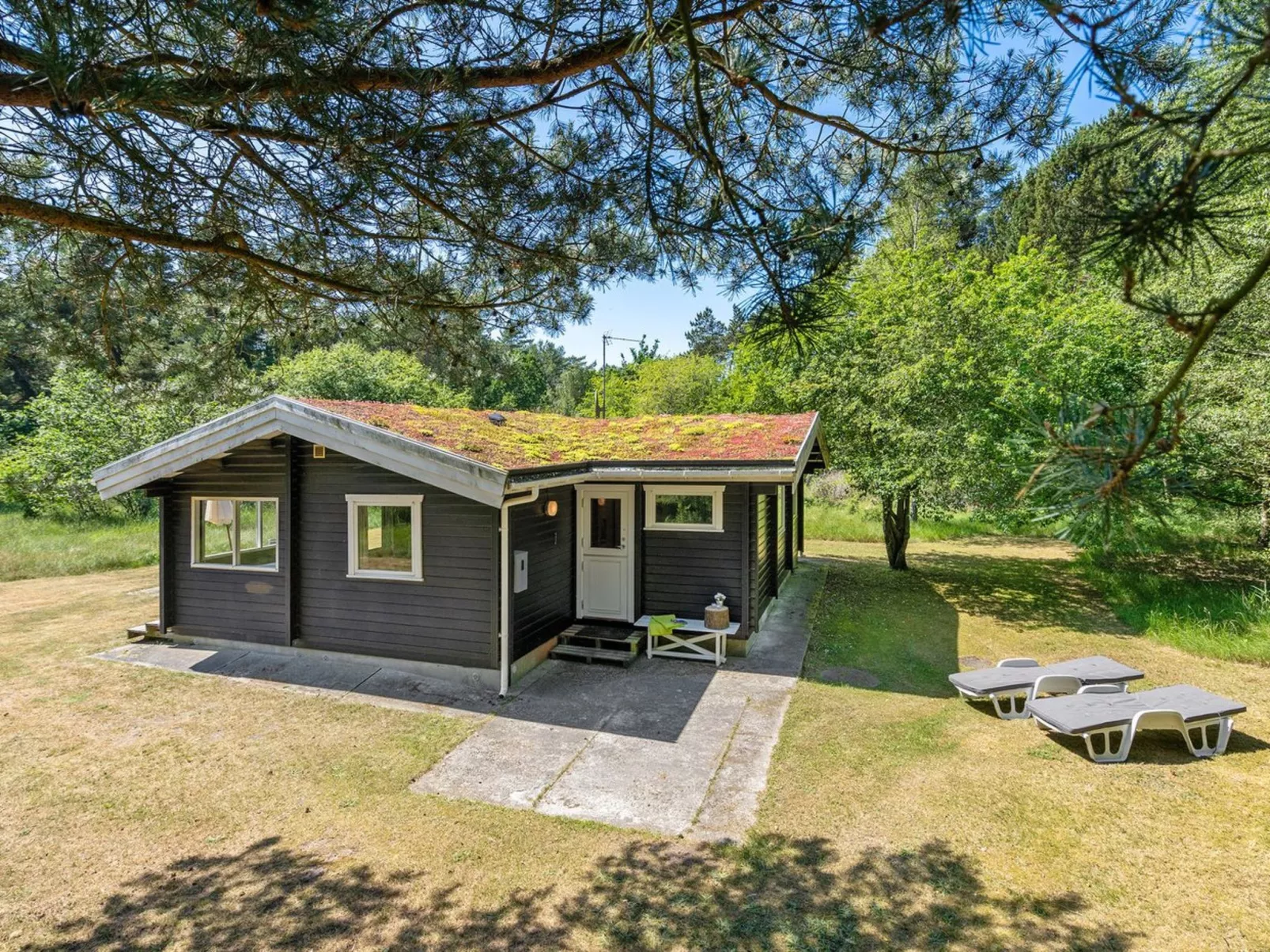 "Tuba" - 600m from the sea-Buiten