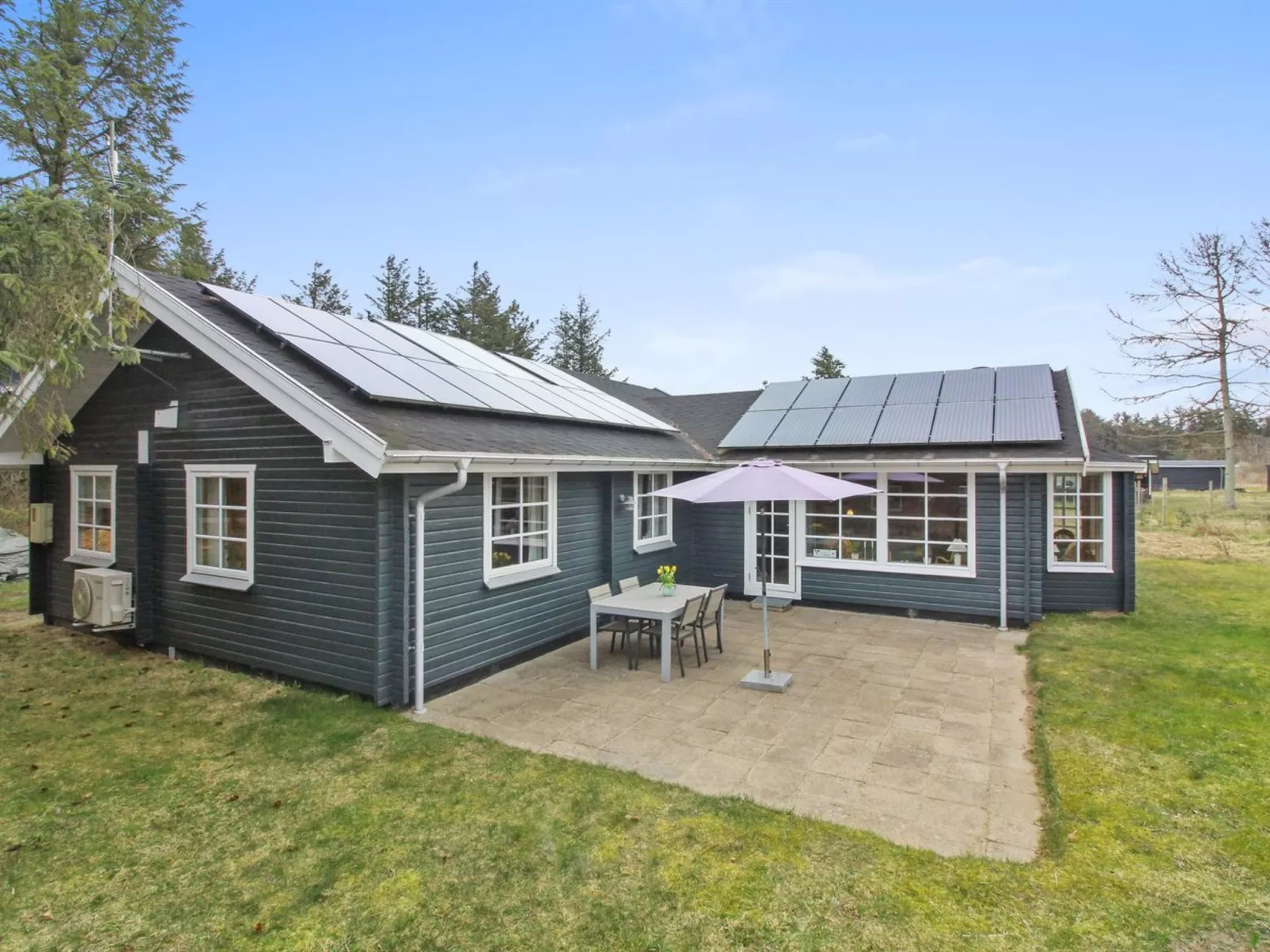 "Vaska" - 550m from the sea-Buiten