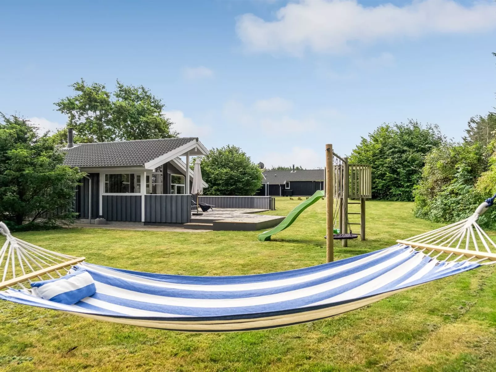 "Dimo" - 700m from the sea-Buiten