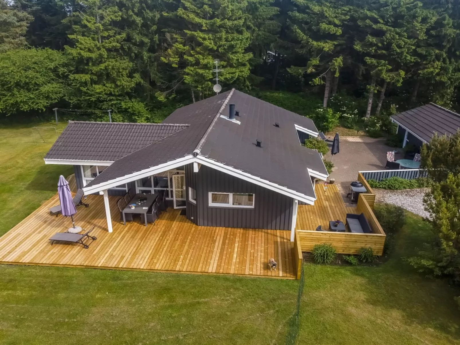 "Aniki" - 1.4km from the sea-Buiten