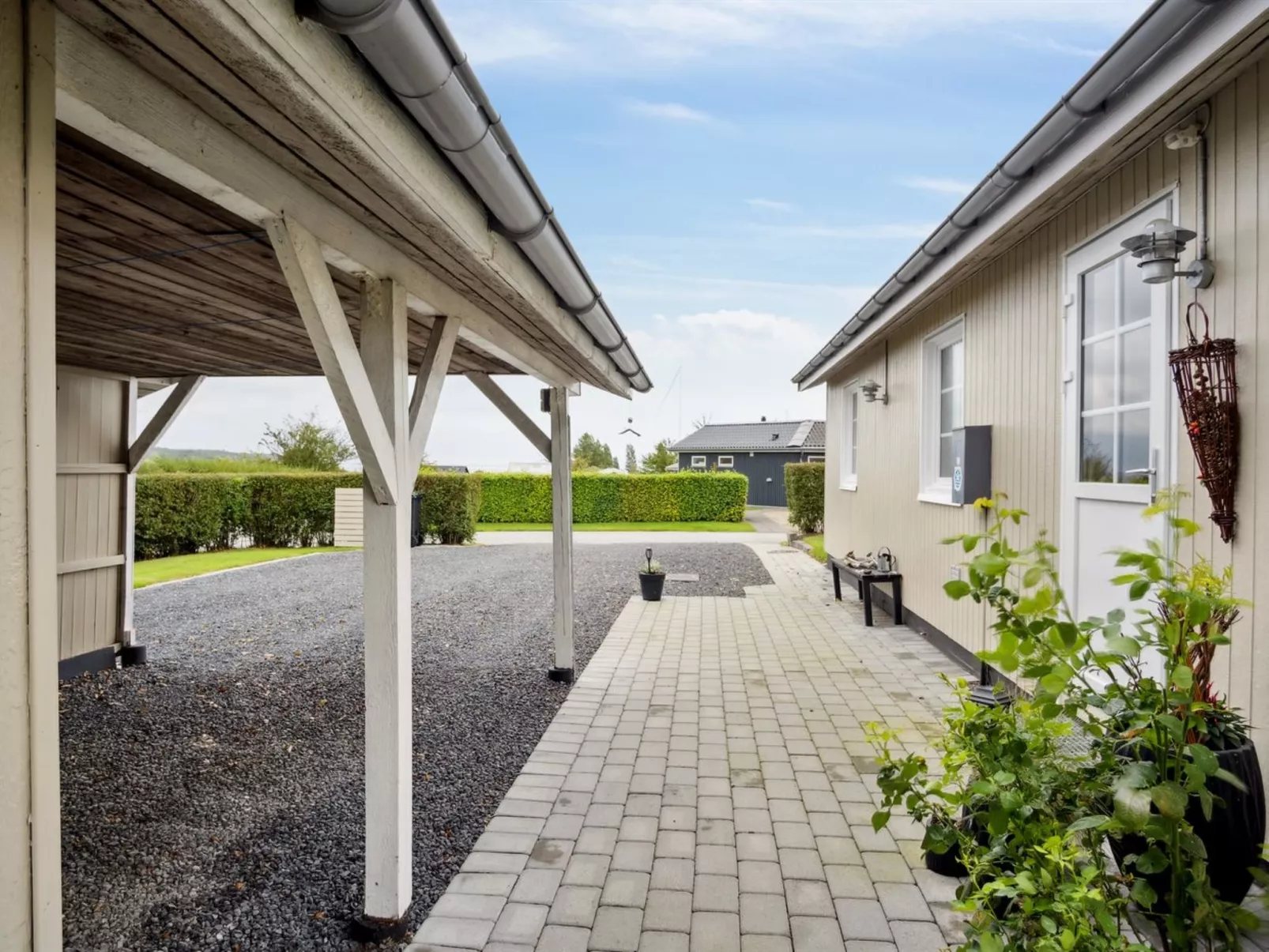 "Haralda" - 300m from the sea-Buiten