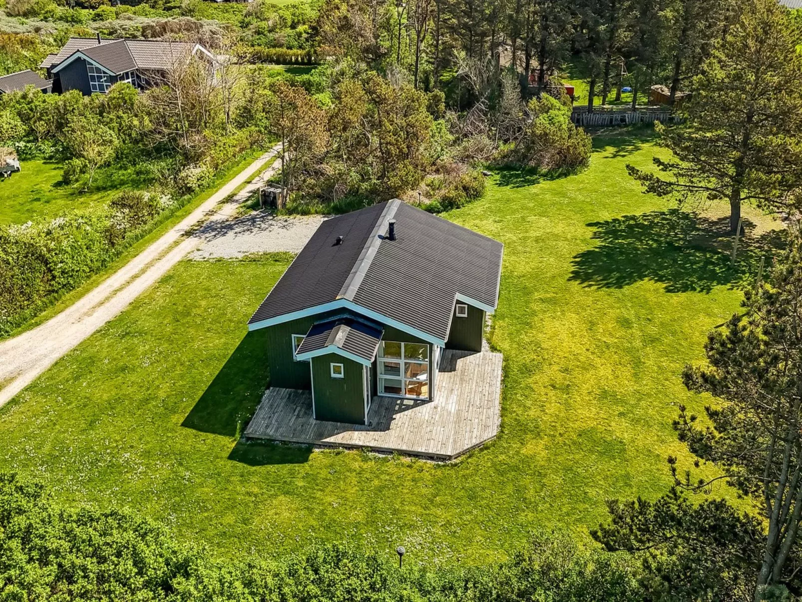 "Freija" - 719m from the sea-Buiten