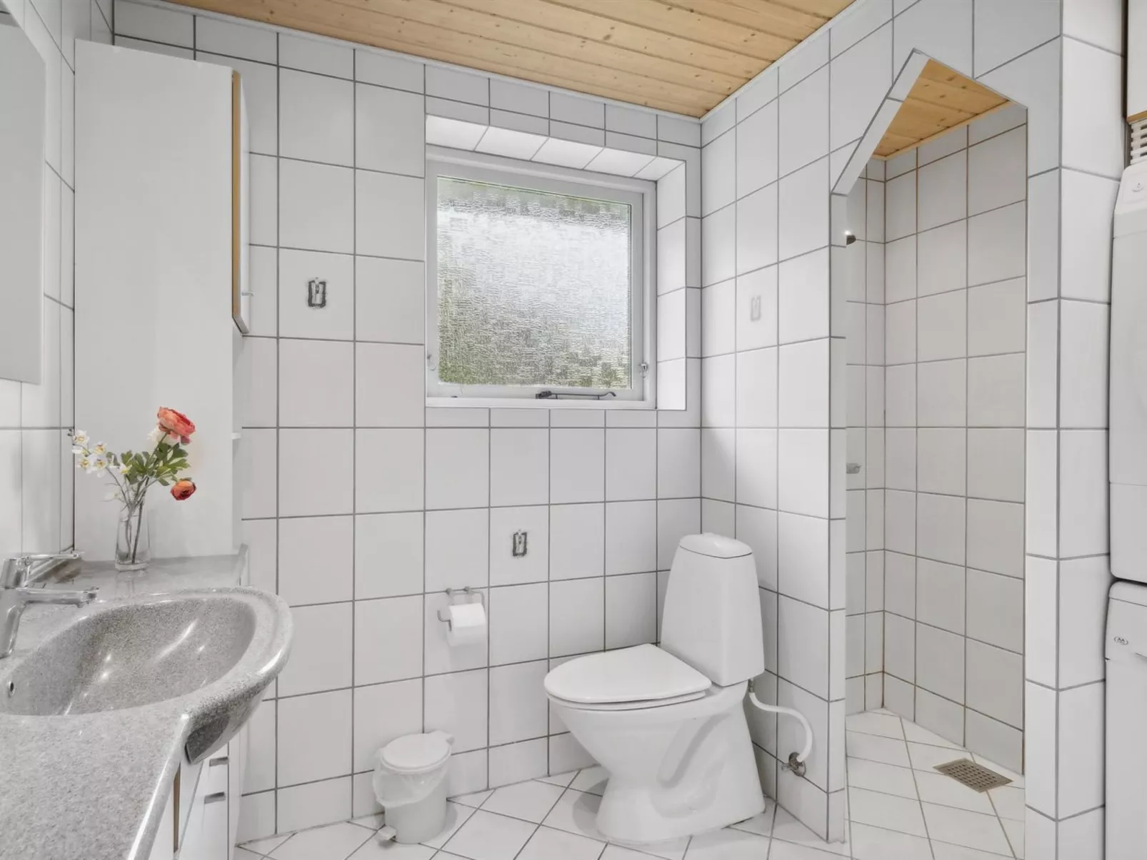 "Henny" - 1.5km from the sea-Binnen