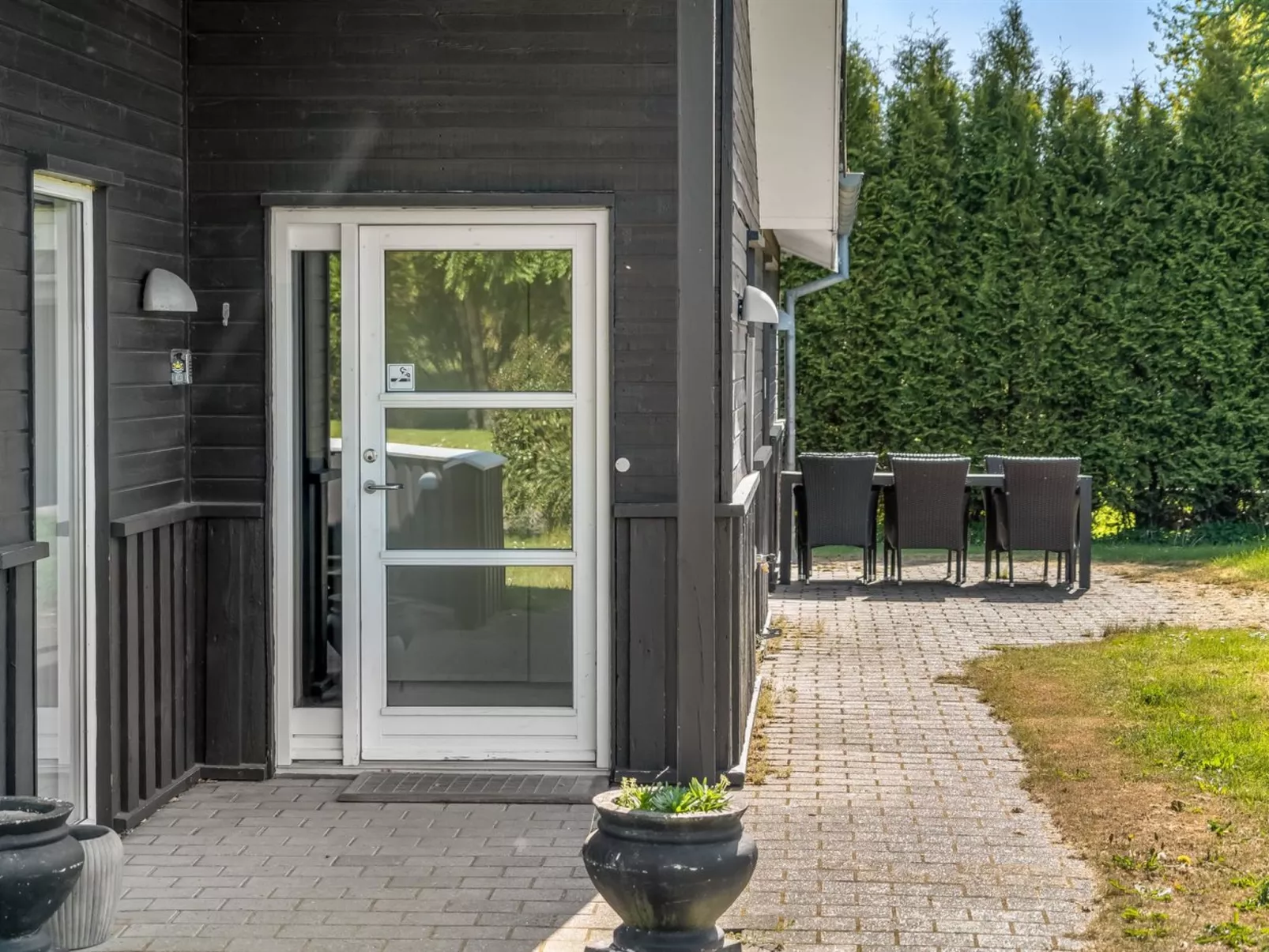 "Karstina" - 1km from the sea-Buiten