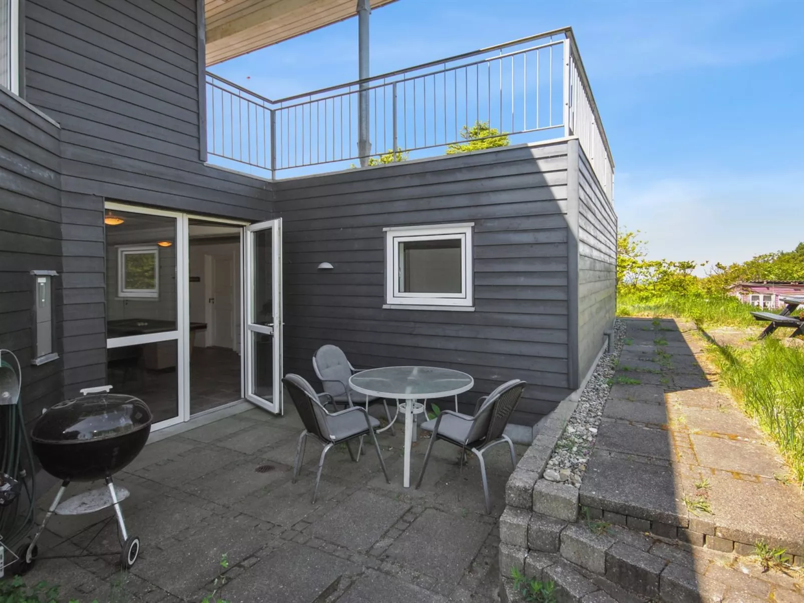 "Ginny" - 300m to the fjord-Buiten