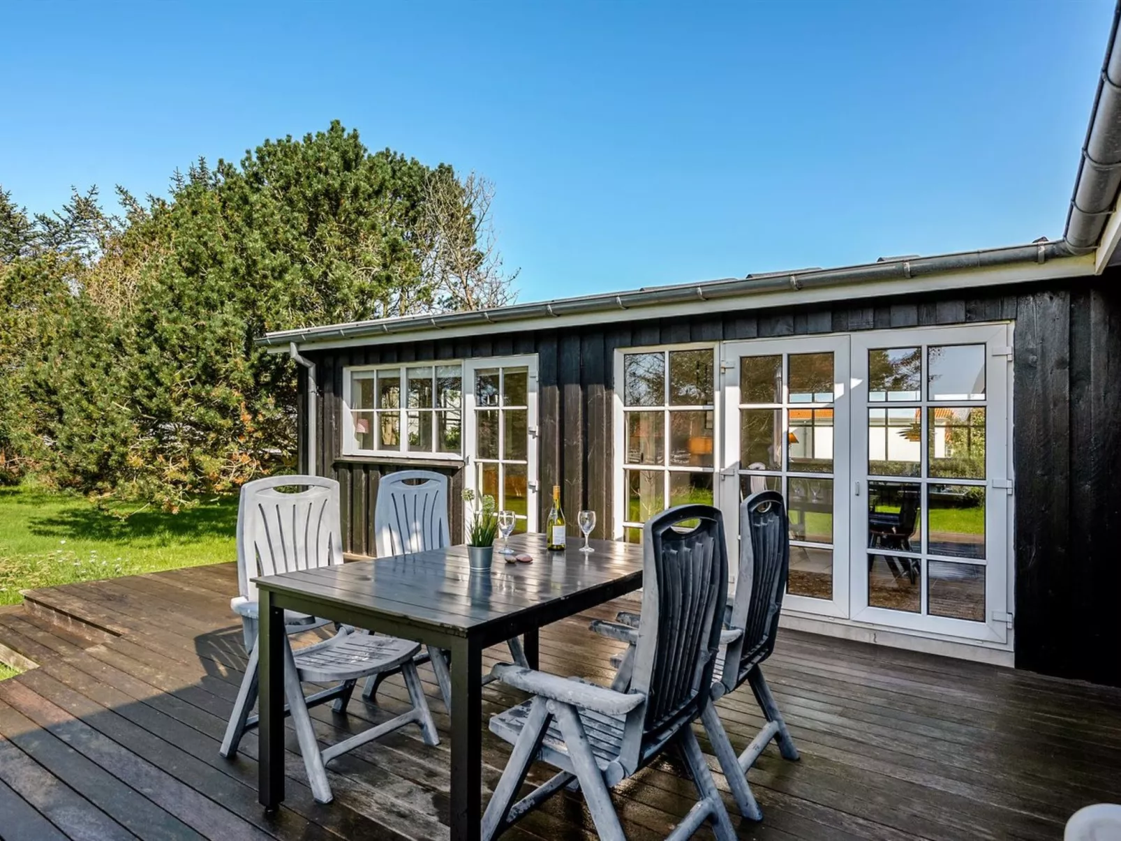 "Vivina" - 250m from the sea-Buiten