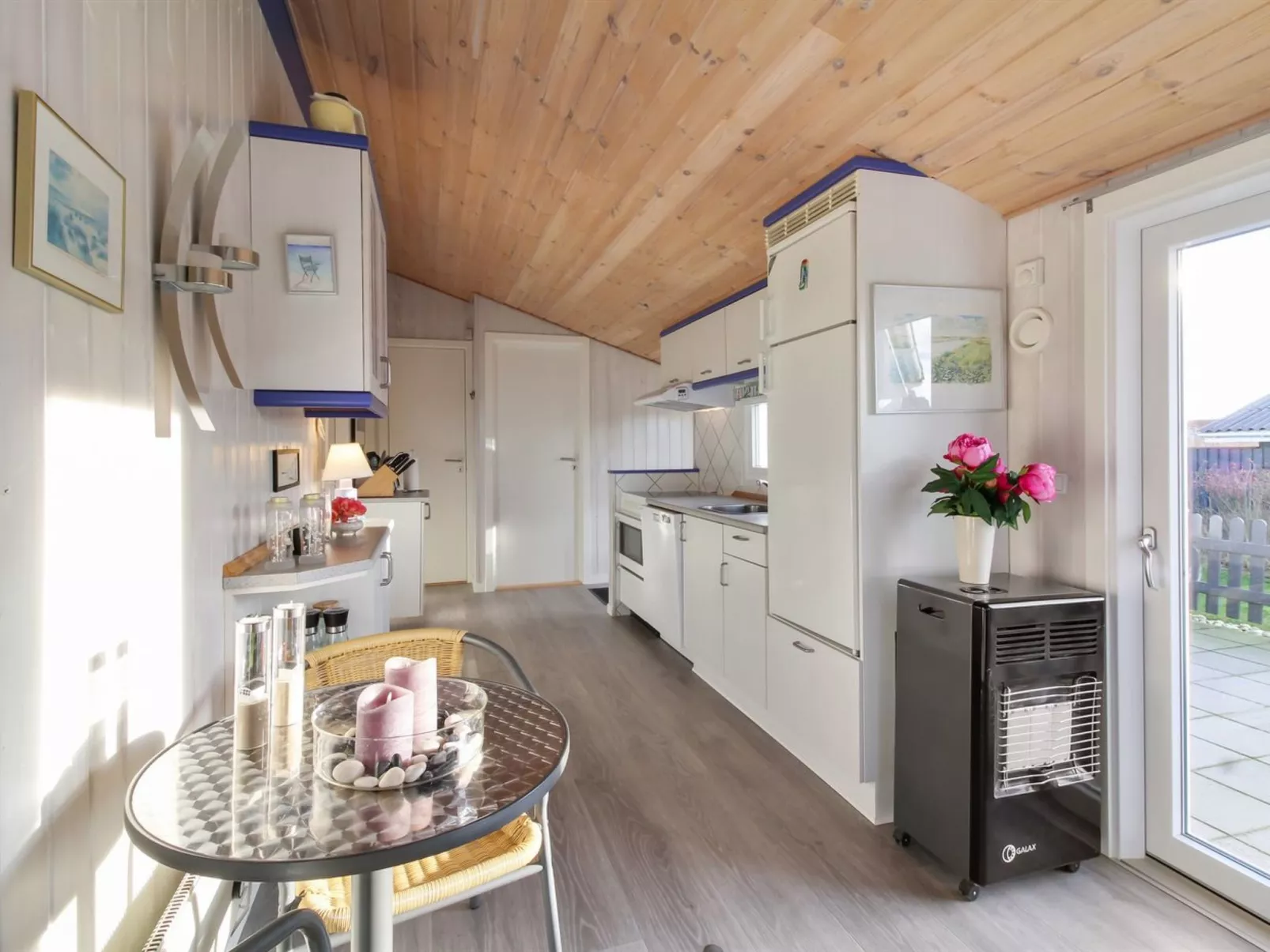 "Engelbrecht" - 400m from the sea-Binnen