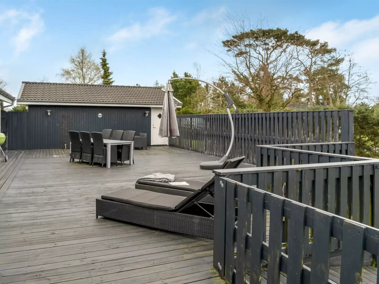 "Clarabelle" - 700m from the sea-Buiten