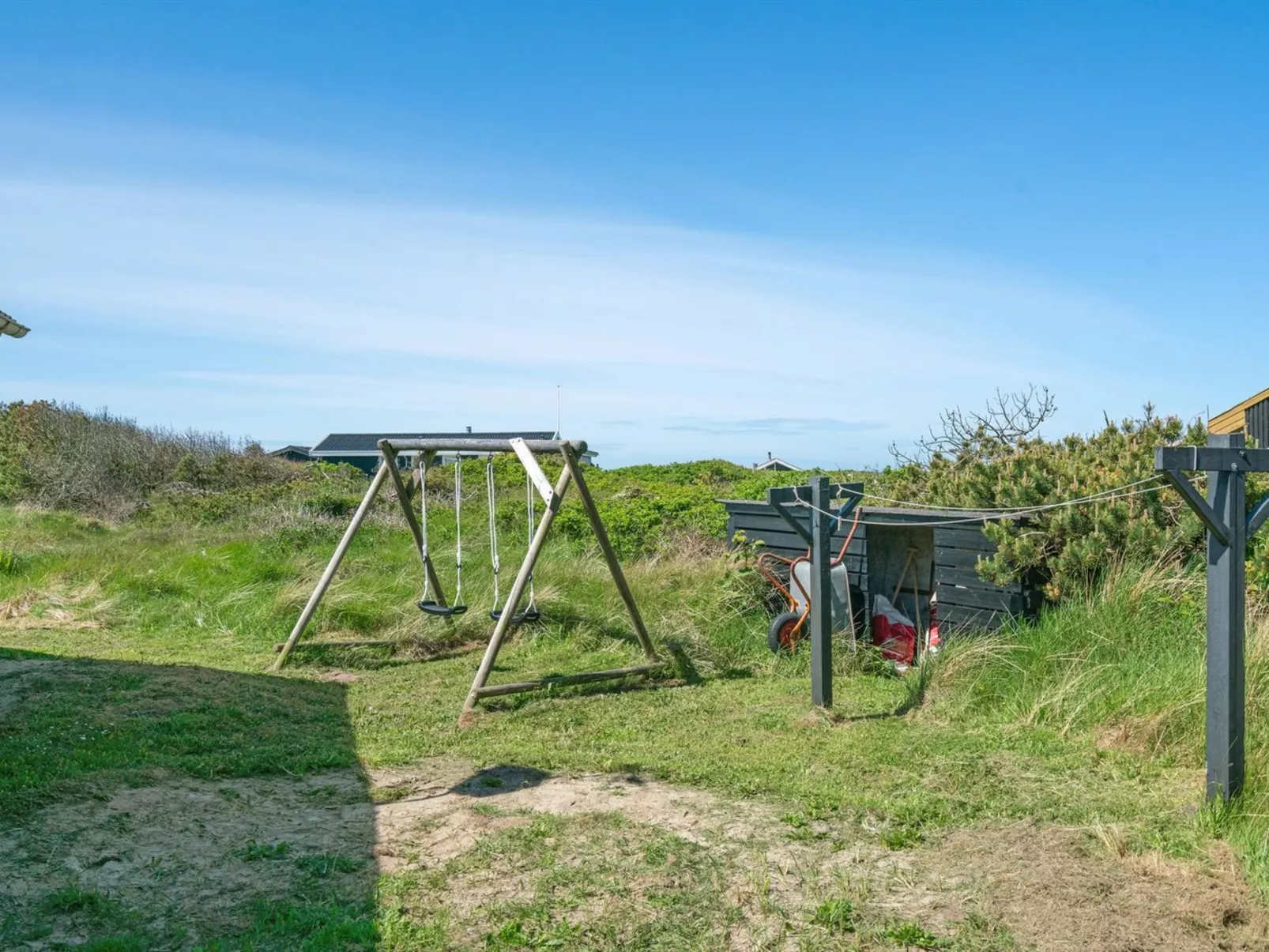 "Hubert" - 150m from the sea-Buiten