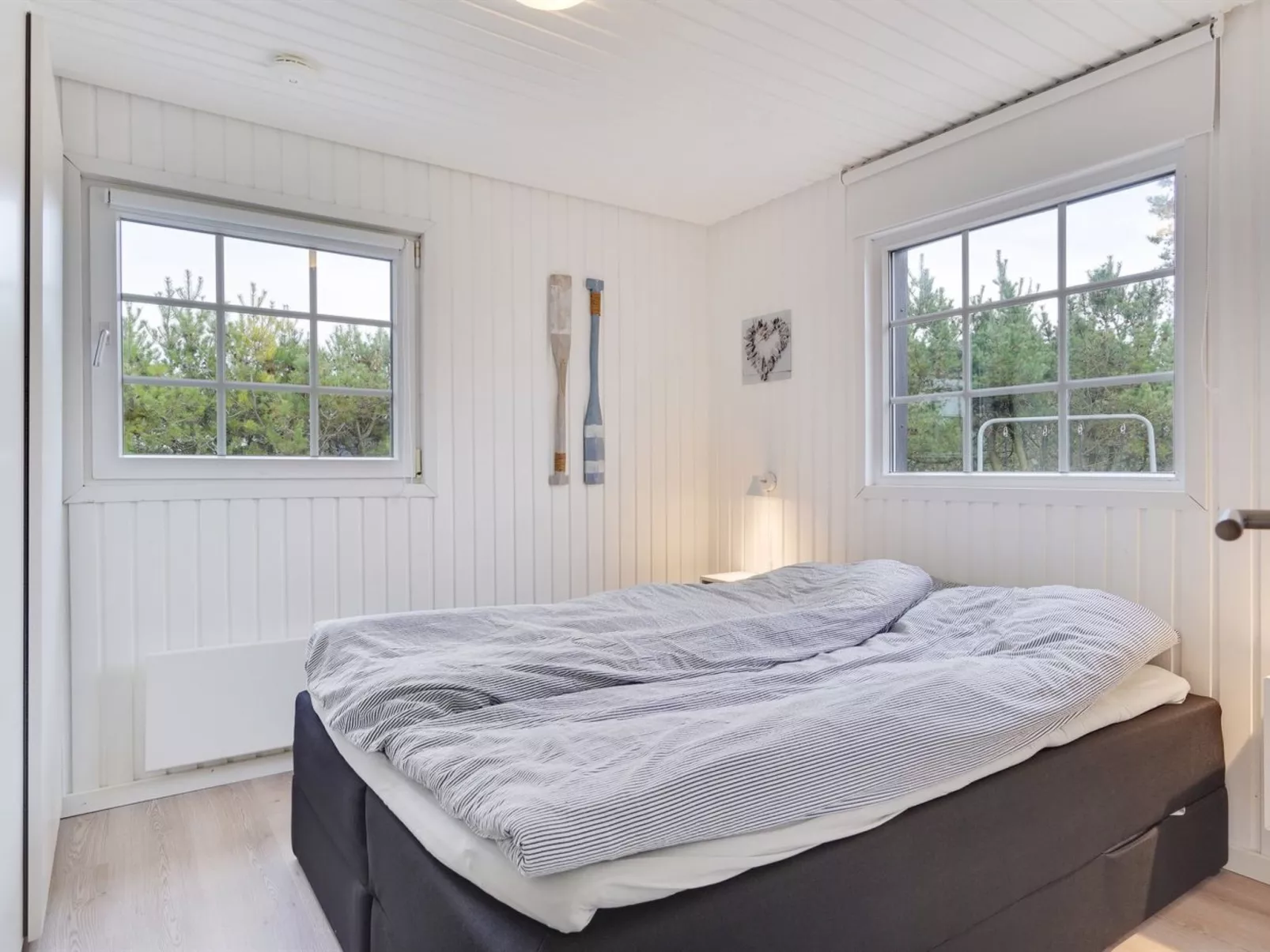 "Corina" - 100m from the sea-Binnen