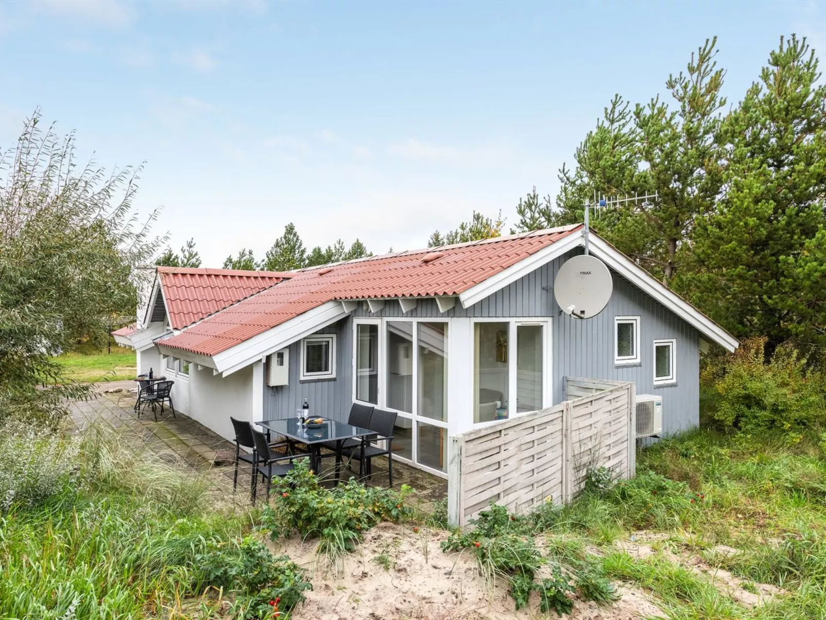 "Biriel" - 1km from the sea-Buiten