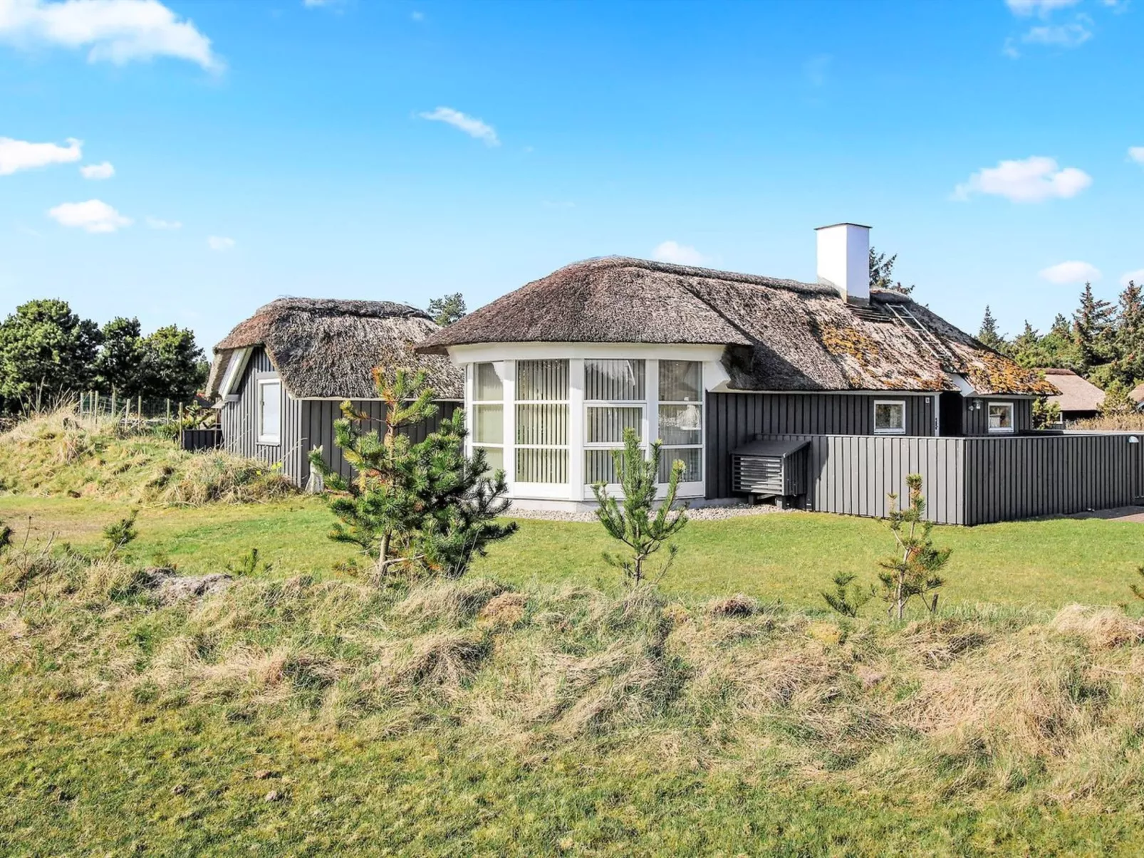 "Ansine" - 1.2km from the sea-Buiten