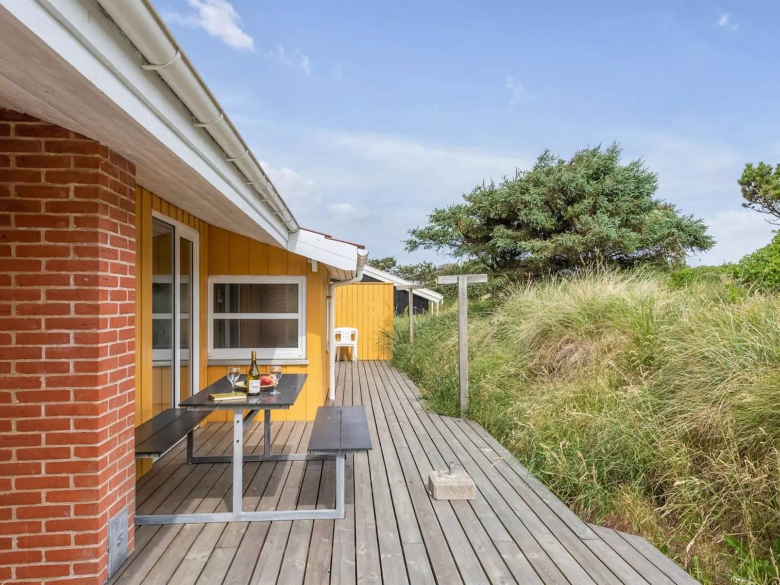 "Annemia" - 200m from the sea-Buiten