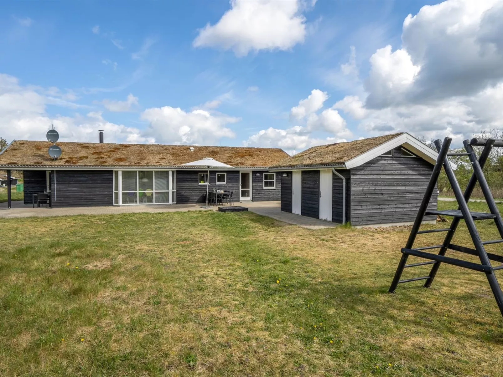 "Frerich" - 1.5km from the sea-Buiten