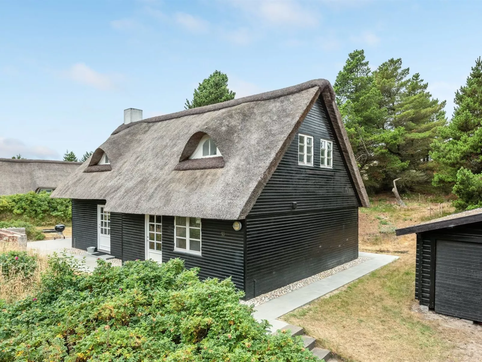 "Risto" - 2.3km from the sea-Buiten