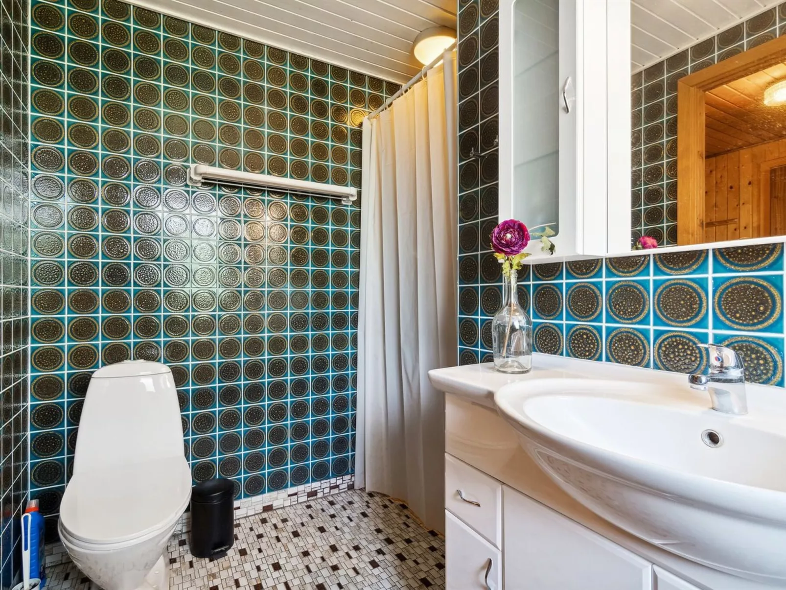 "Joske" - 250m from the sea-Binnen