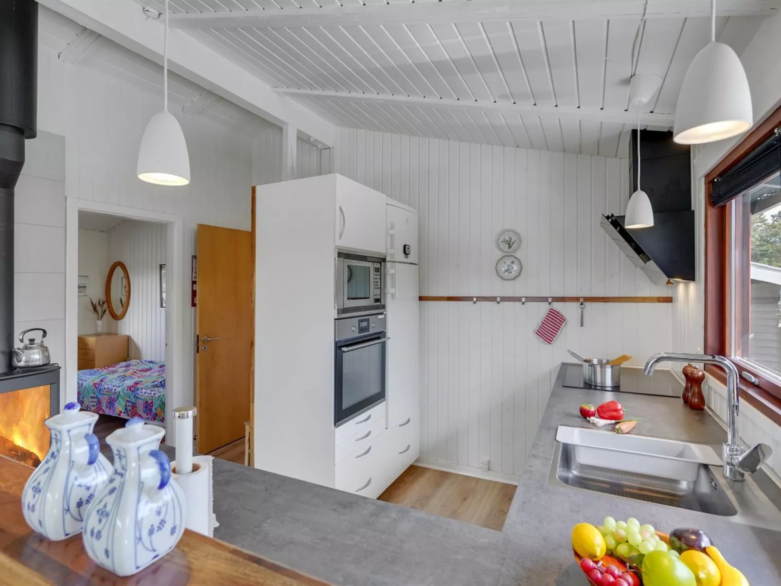 "Arjuna" - 3.8km from the sea-Binnen